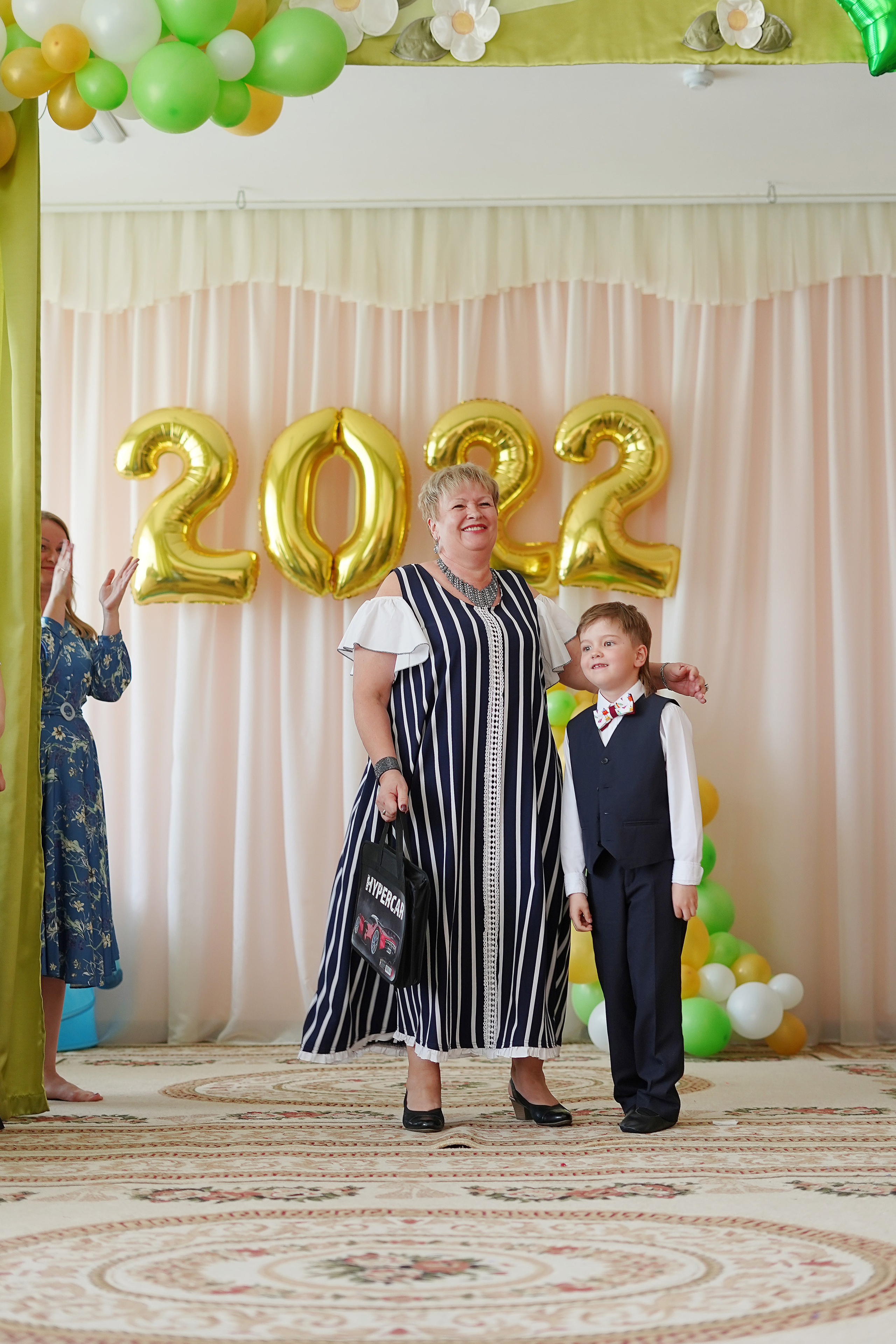 Фотосъемка видеосъёмка фотограф видеооператор новогодних утренников  в. Фотограф, видеооператор Нина Коршунова