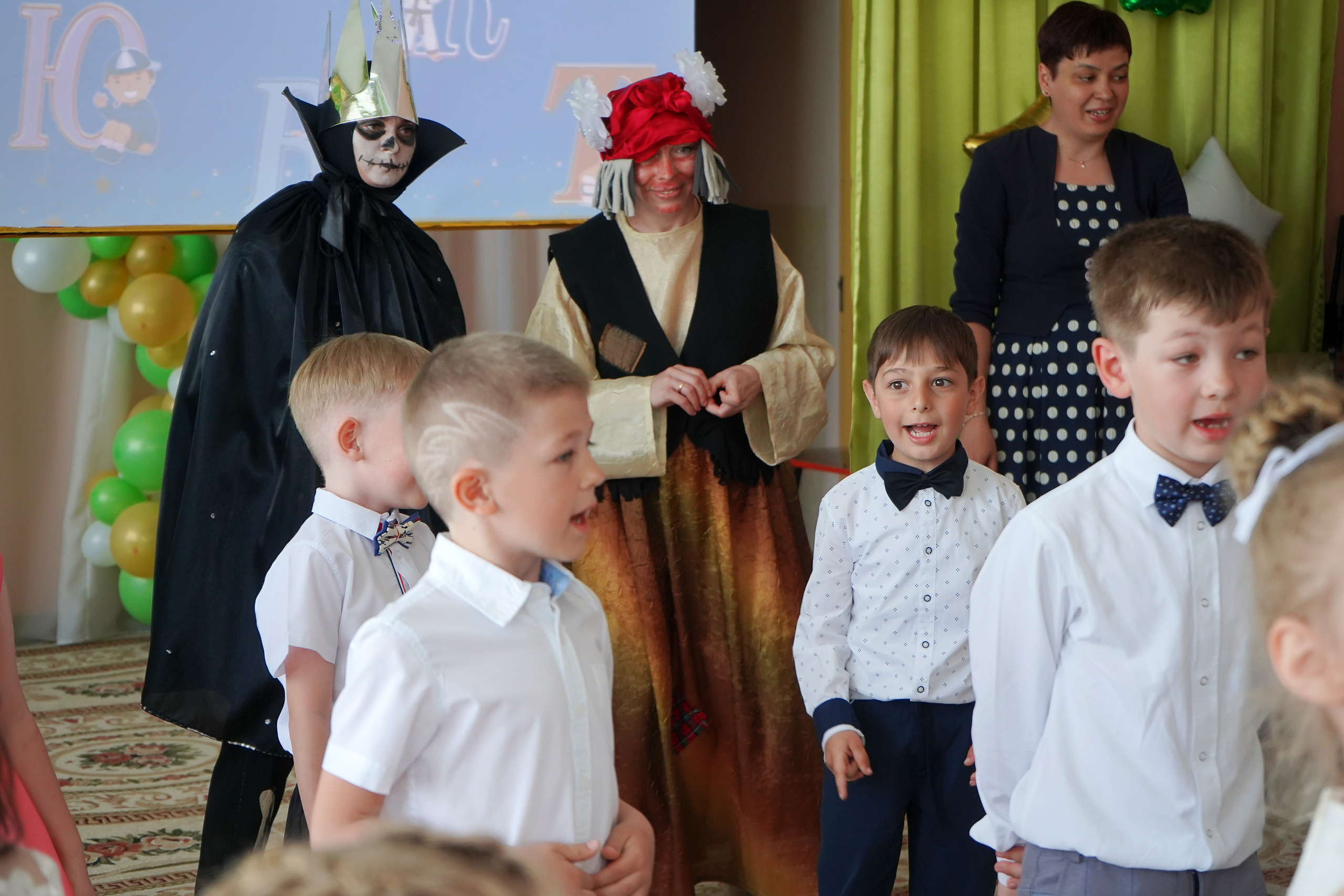 Фотосъемка видеосъёмка фотограф видеооператор новогодних утренников  в. Фотограф, видеооператор Нина Коршунова