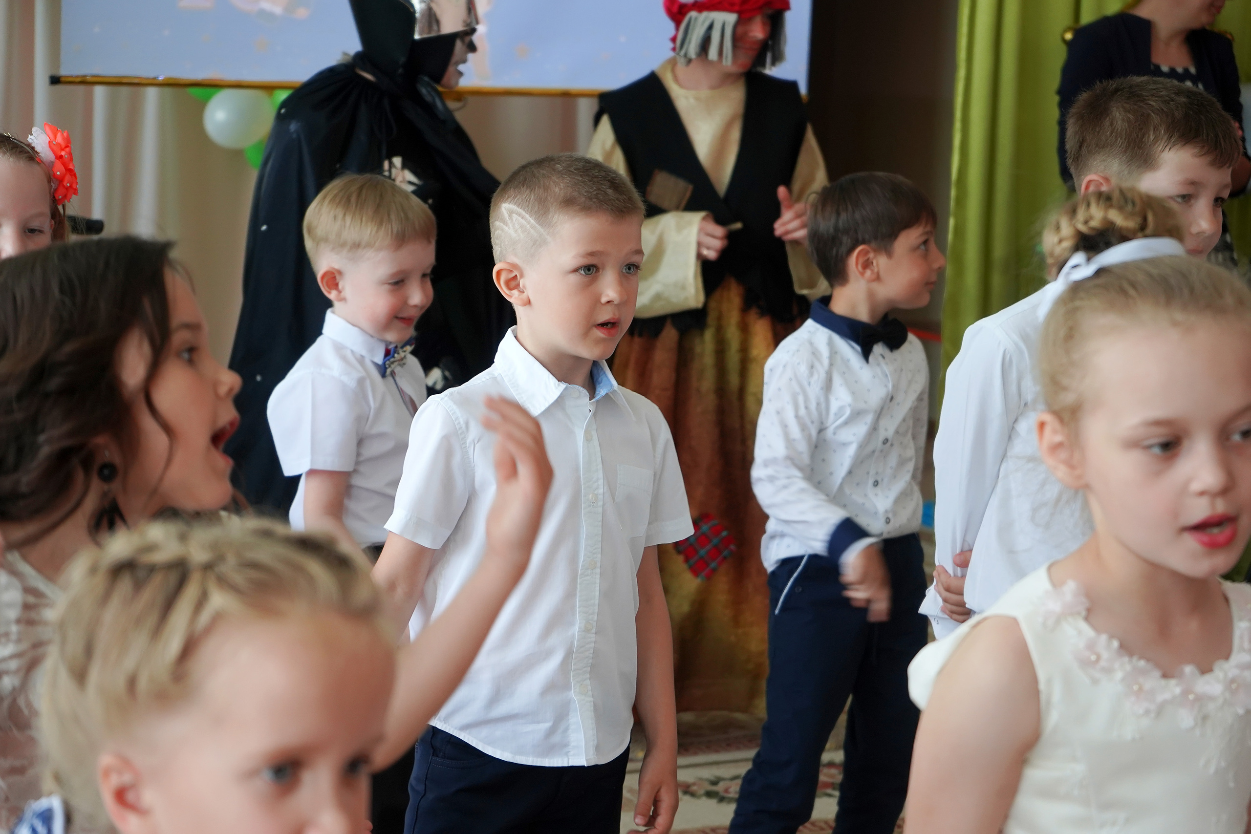 Фотосъемка видеосъёмка фотограф видеооператор новогодних утренников  в. Фотограф, видеооператор Нина Коршунова