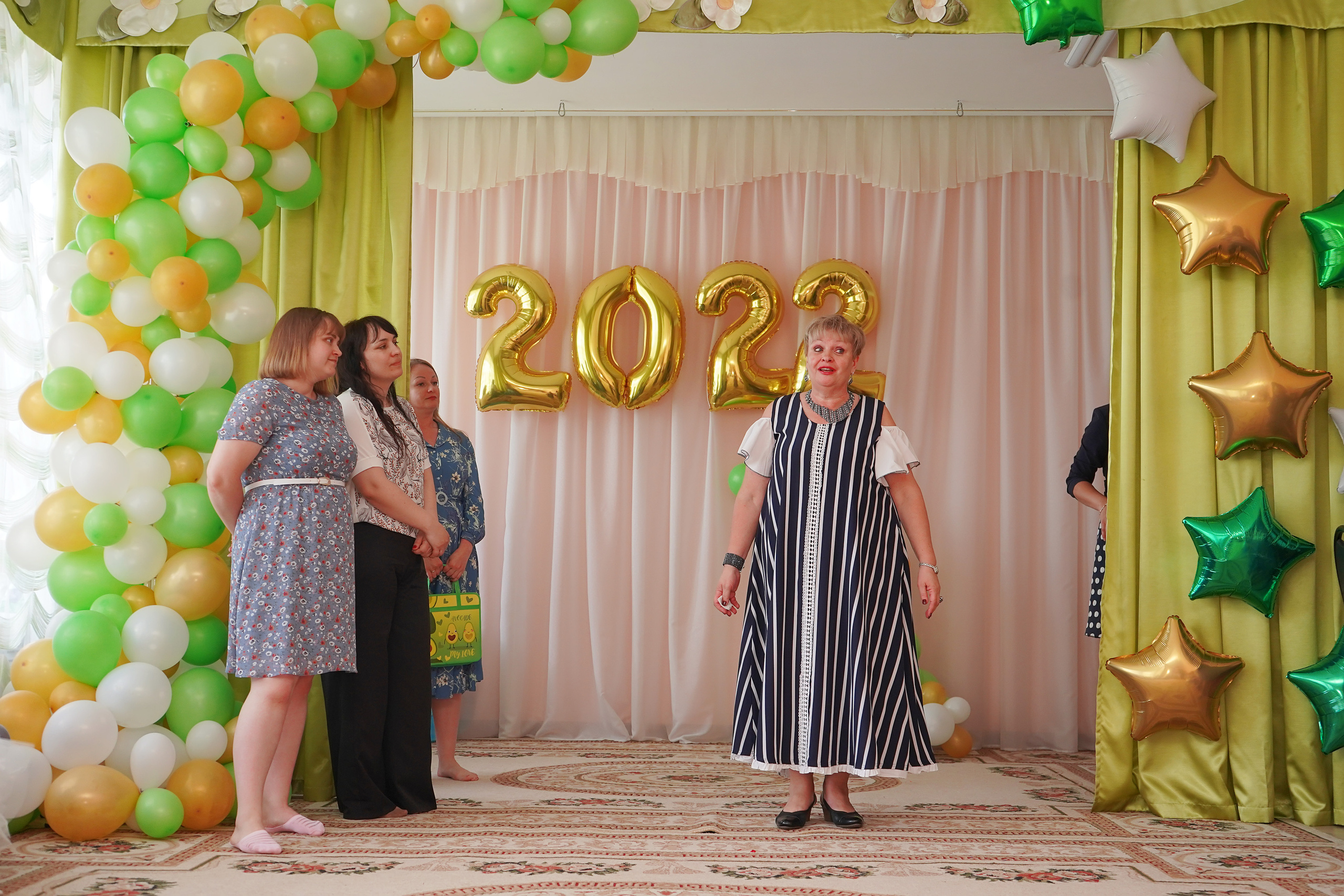 Фотосъемка видеосъёмка фотограф видеооператор новогодних утренников  в. Фотограф, видеооператор Нина Коршунова