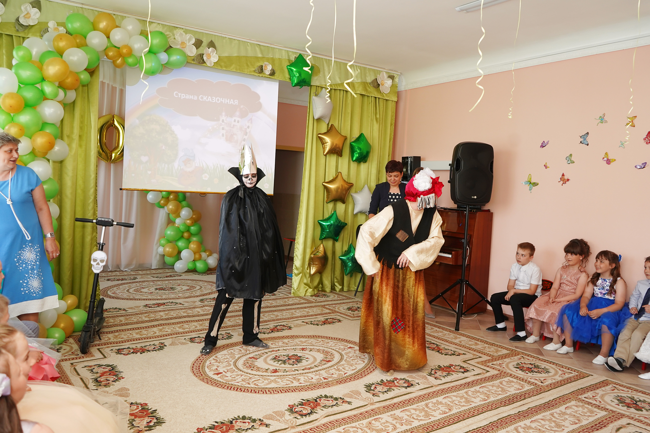 Фотосъемка видеосъёмка фотограф видеооператор новогодних утренников  в. Фотограф, видеооператор Нина Коршунова