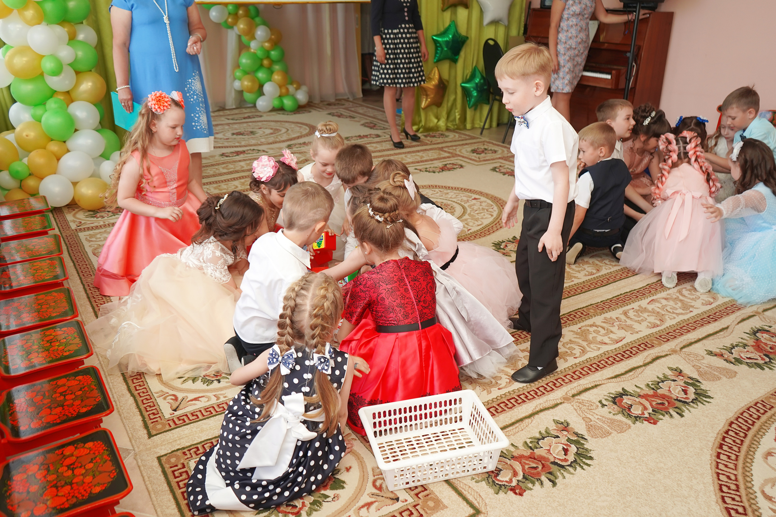 Фотосъемка видеосъёмка фотограф видеооператор новогодних утренников  в. Фотограф, видеооператор Нина Коршунова