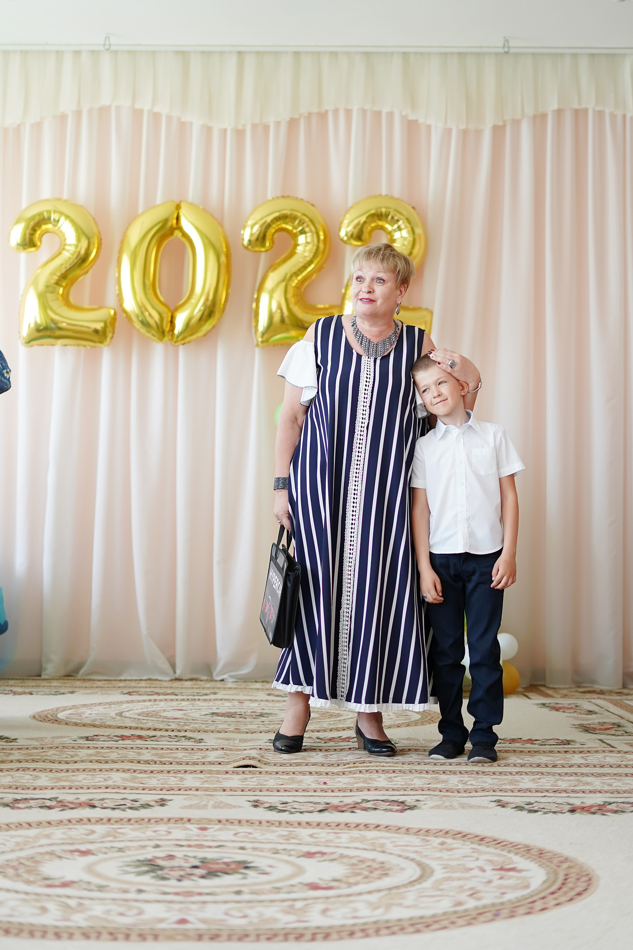 Фотосъемка видеосъёмка фотограф видеооператор новогодних утренников  в. Фотограф, видеооператор Нина Коршунова