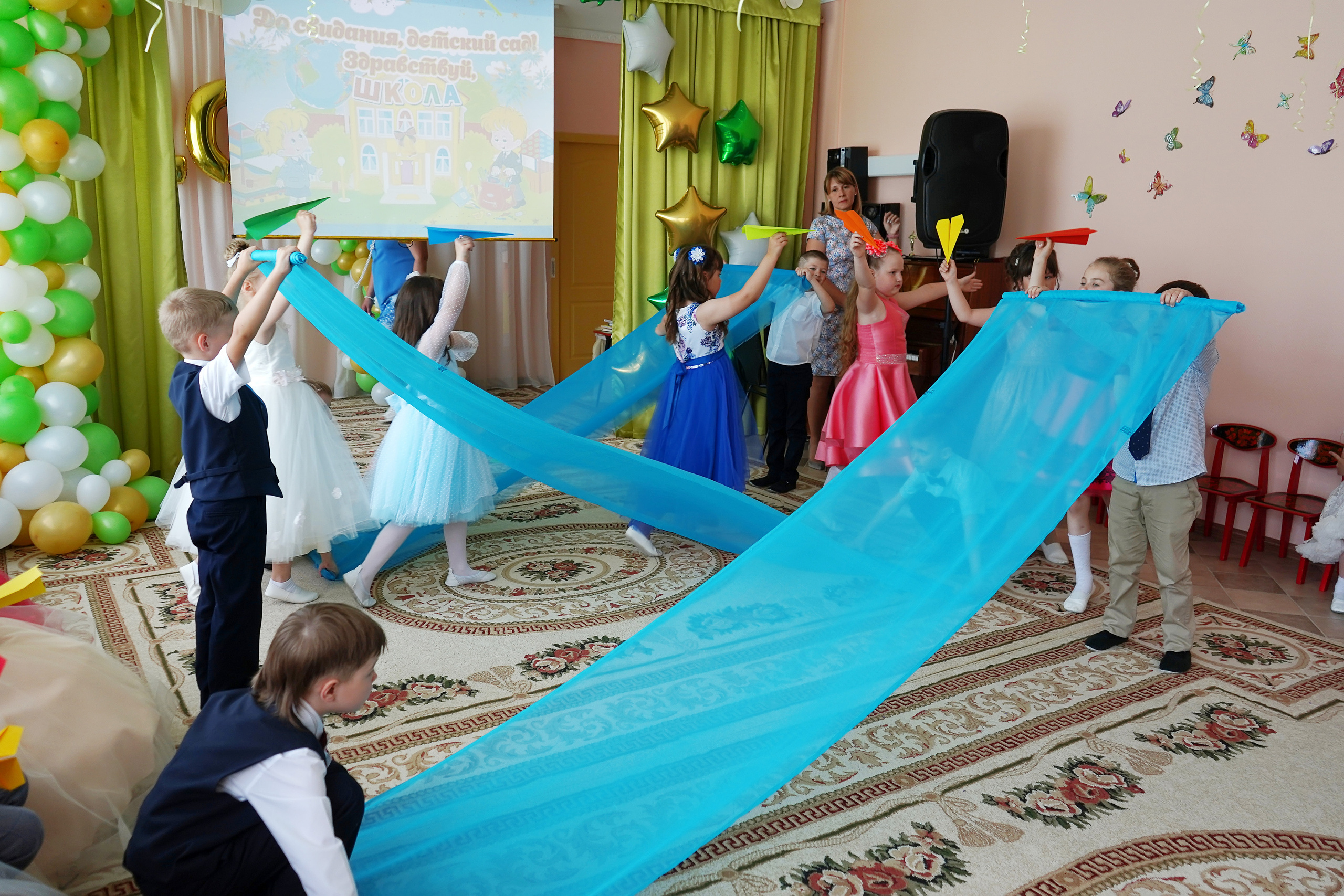 Фотосъемка видеосъёмка фотограф видеооператор новогодних утренников  в. Фотограф, видеооператор Нина Коршунова