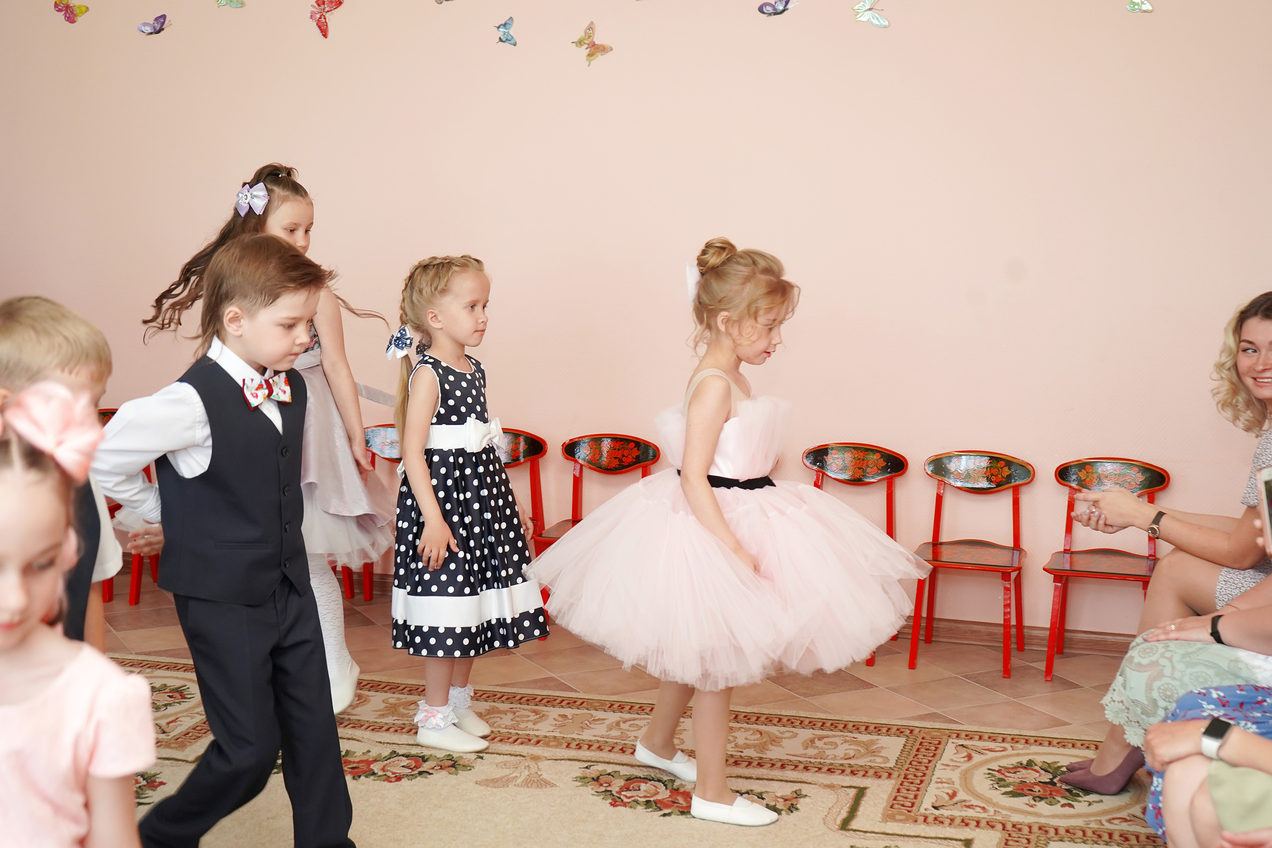 Фотосъемка видеосъёмка фотограф видеооператор новогодних утренников  в. Фотограф, видеооператор Нина Коршунова