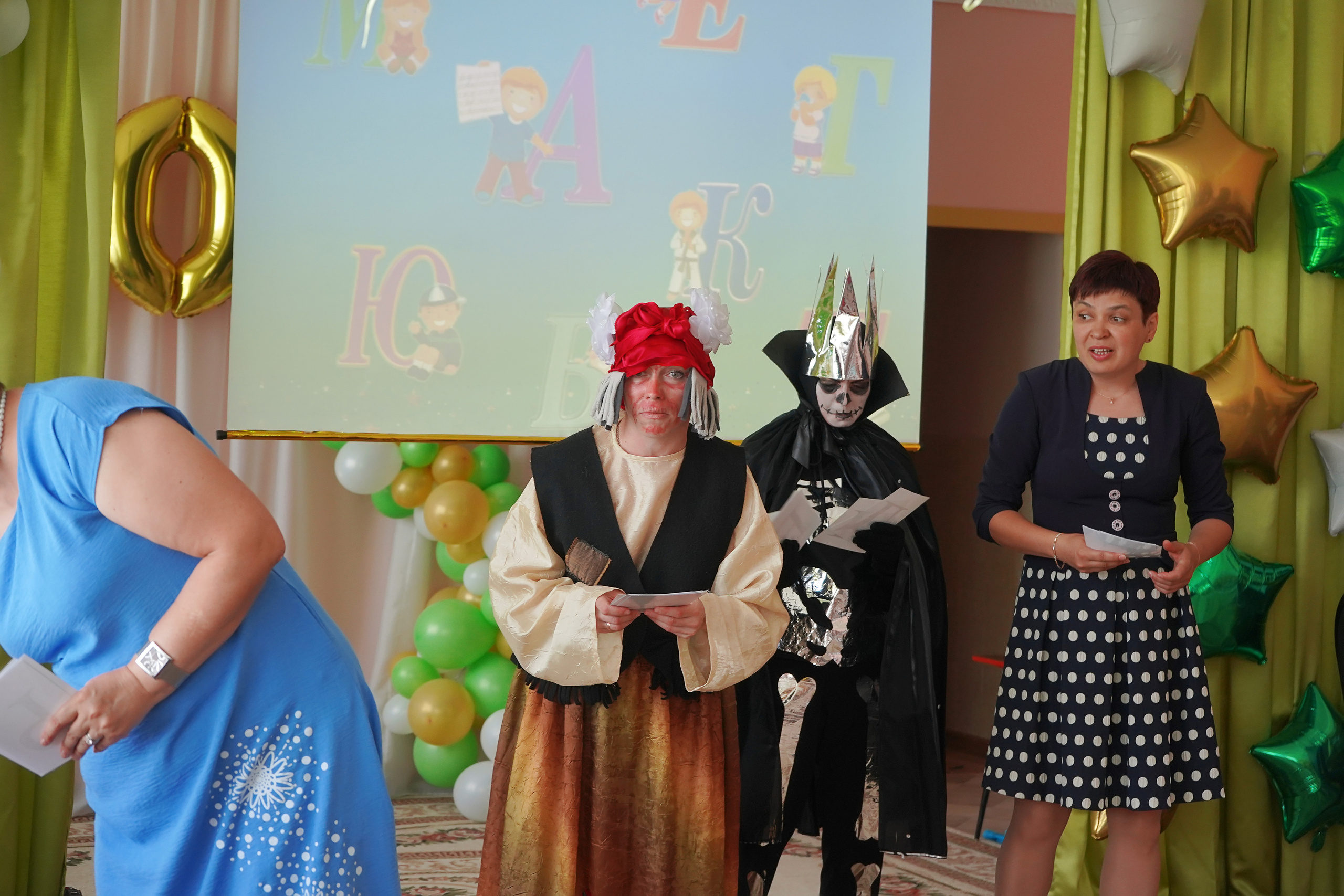 Фотосъемка видеосъёмка фотограф видеооператор новогодних утренников  в. Фотограф, видеооператор Нина Коршунова