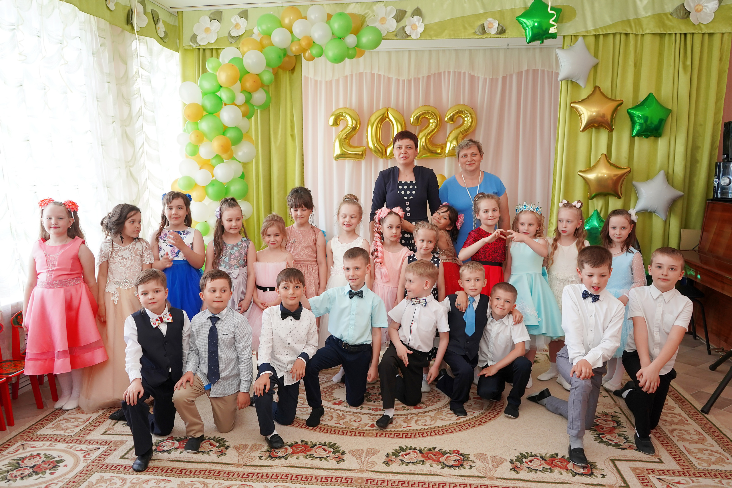 Фотосъемка видеосъёмка фотограф видеооператор новогодних утренников  в. Фотограф, видеооператор Нина Коршунова