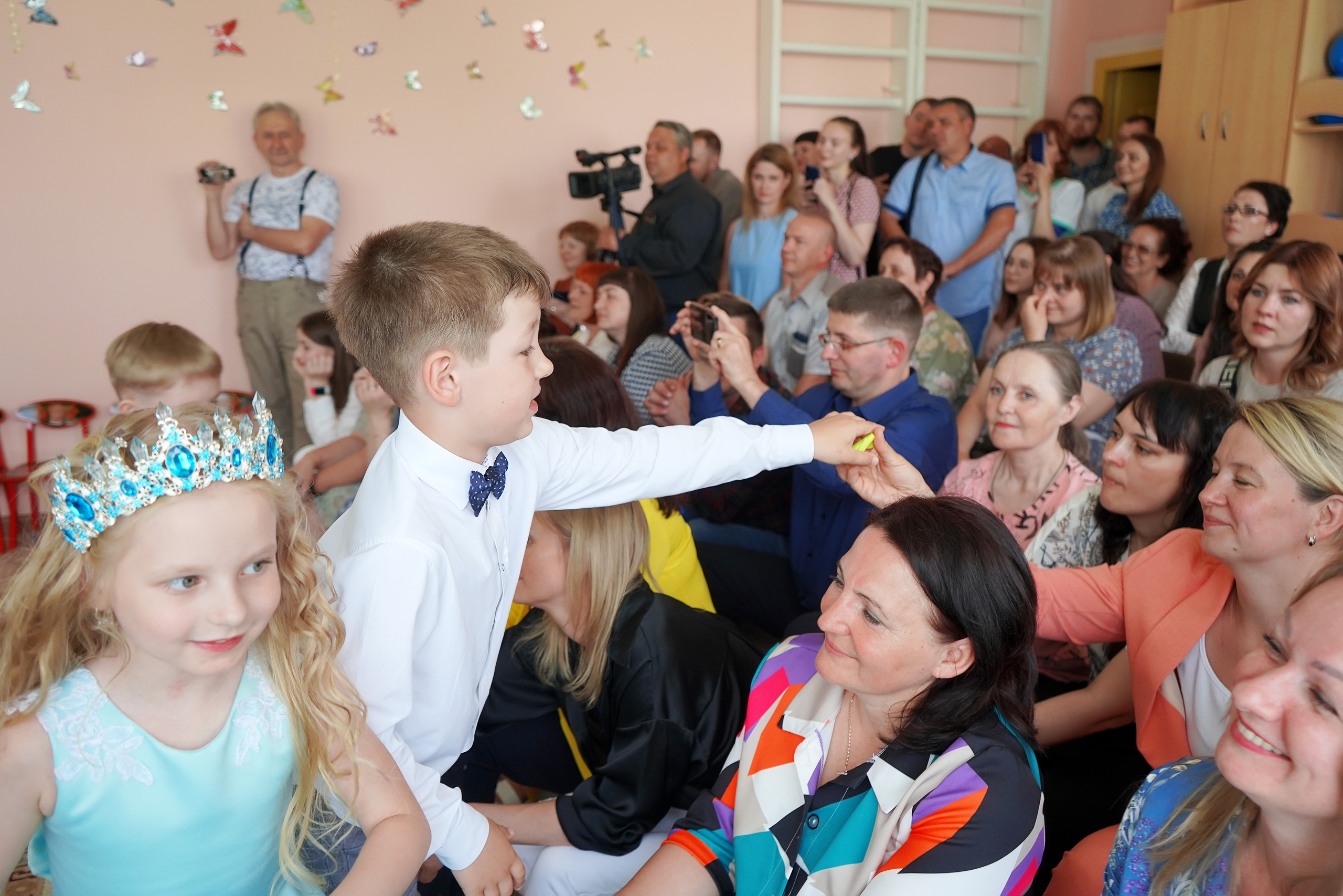 Фотосъемка видеосъёмка фотограф видеооператор новогодних утренников  в. Фотограф, видеооператор Нина Коршунова