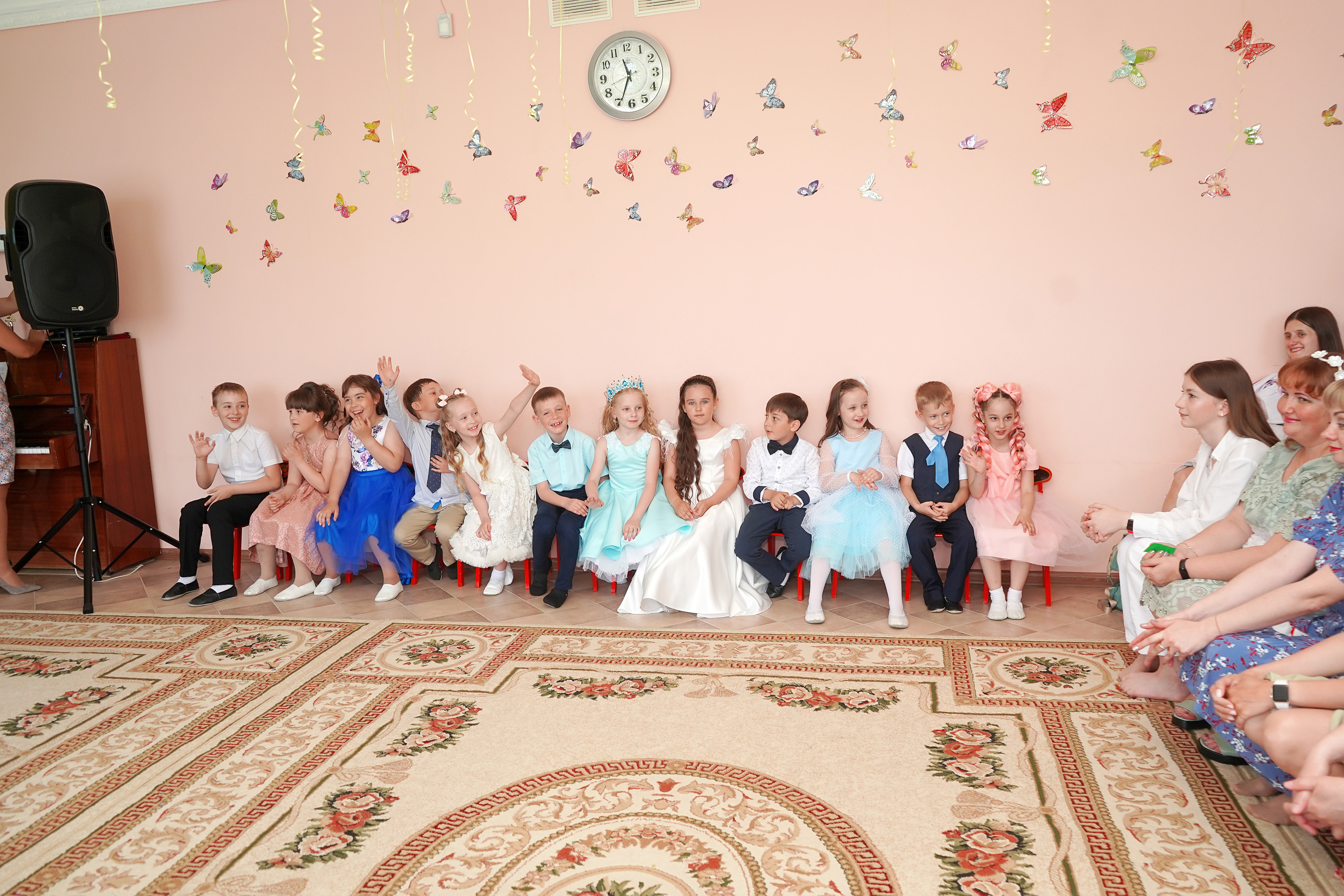 Фотосъемка видеосъёмка фотограф видеооператор новогодних утренников  в. Фотограф, видеооператор Нина Коршунова