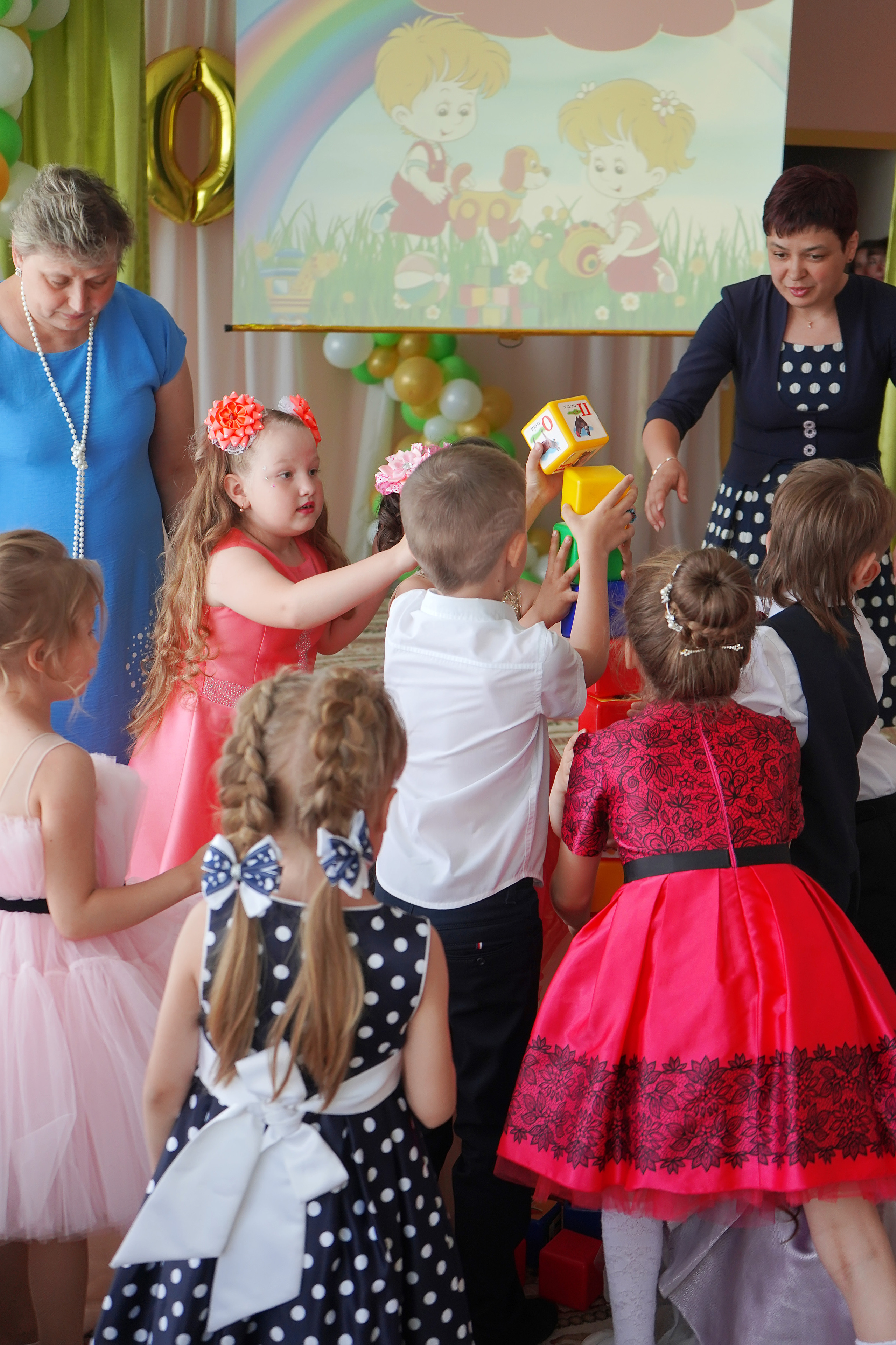 Фотосъемка видеосъёмка фотограф видеооператор новогодних утренников  в. Фотограф, видеооператор Нина Коршунова