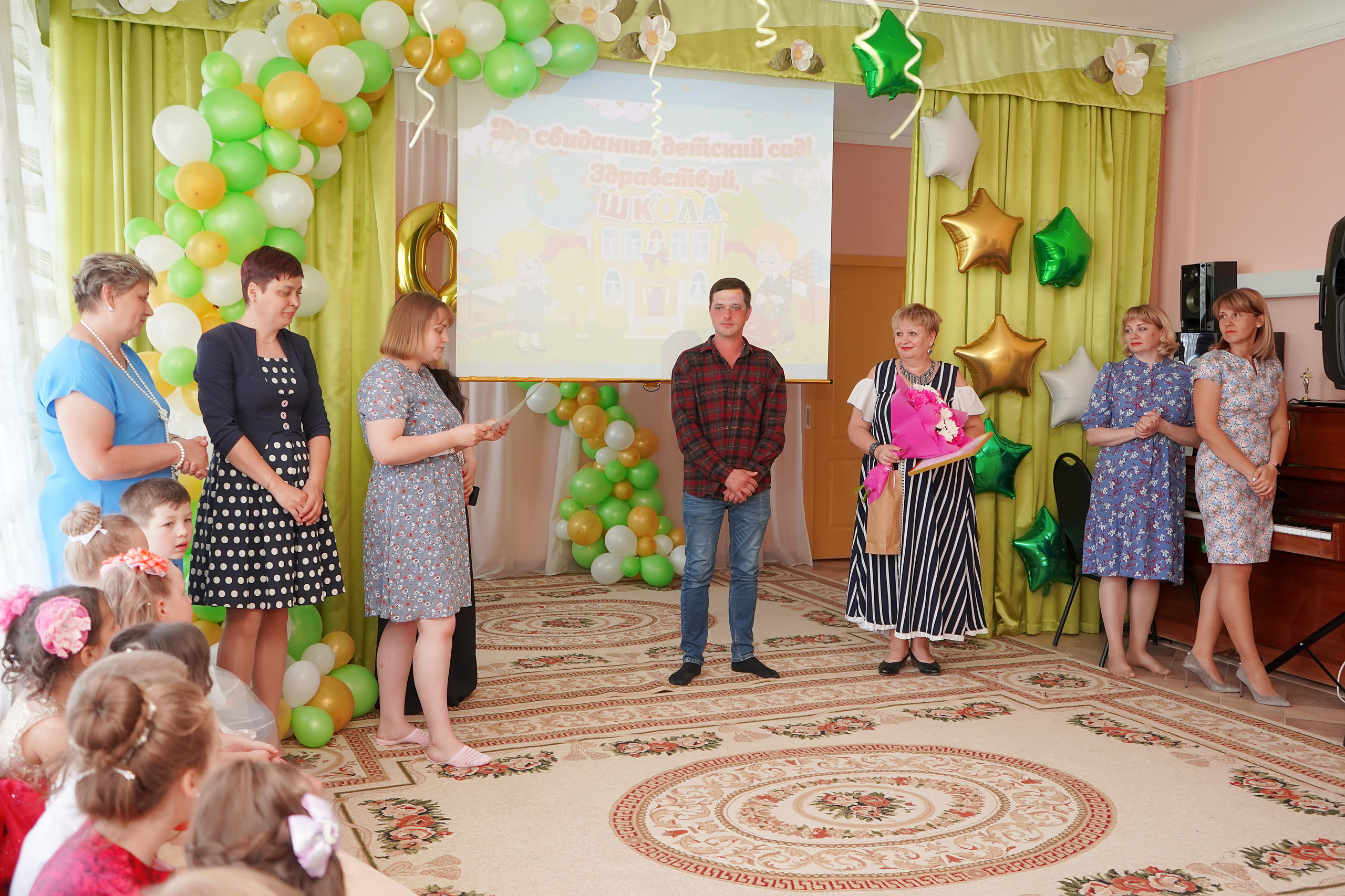 Фотосъемка видеосъёмка фотограф видеооператор новогодних утренников  в. Фотограф, видеооператор Нина Коршунова