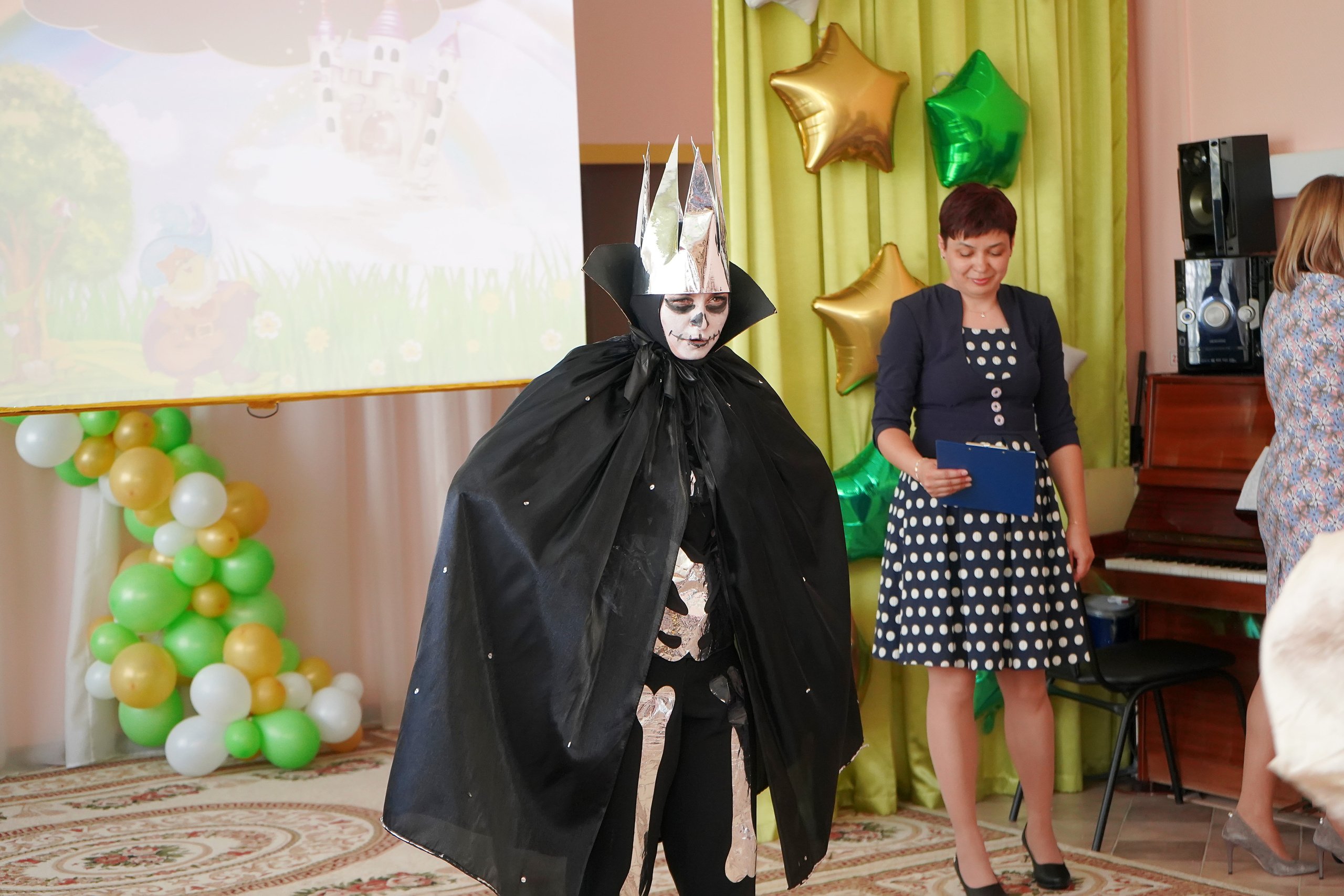 Фотосъемка видеосъёмка фотограф видеооператор новогодних утренников  в. Фотограф, видеооператор Нина Коршунова