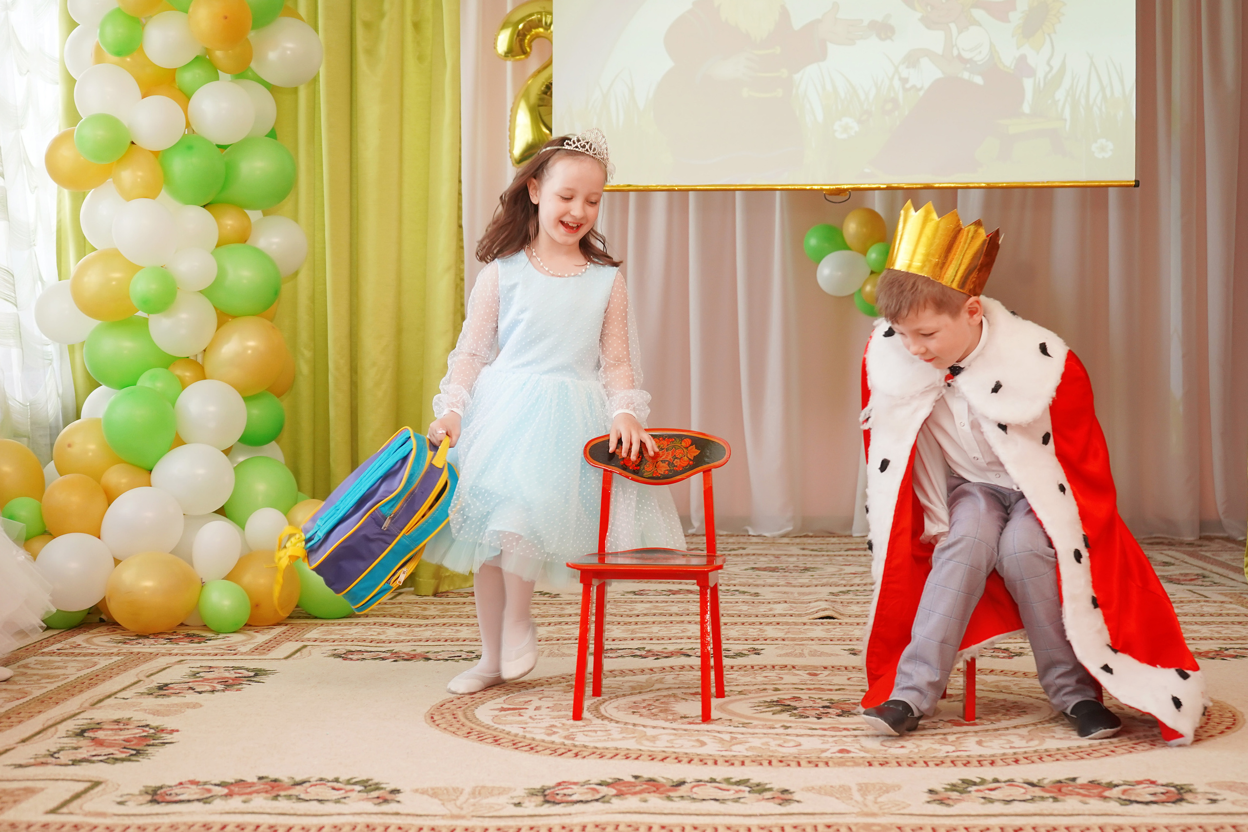 Фотосъемка видеосъёмка фотограф видеооператор новогодних утренников  в. Фотограф, видеооператор Нина Коршунова