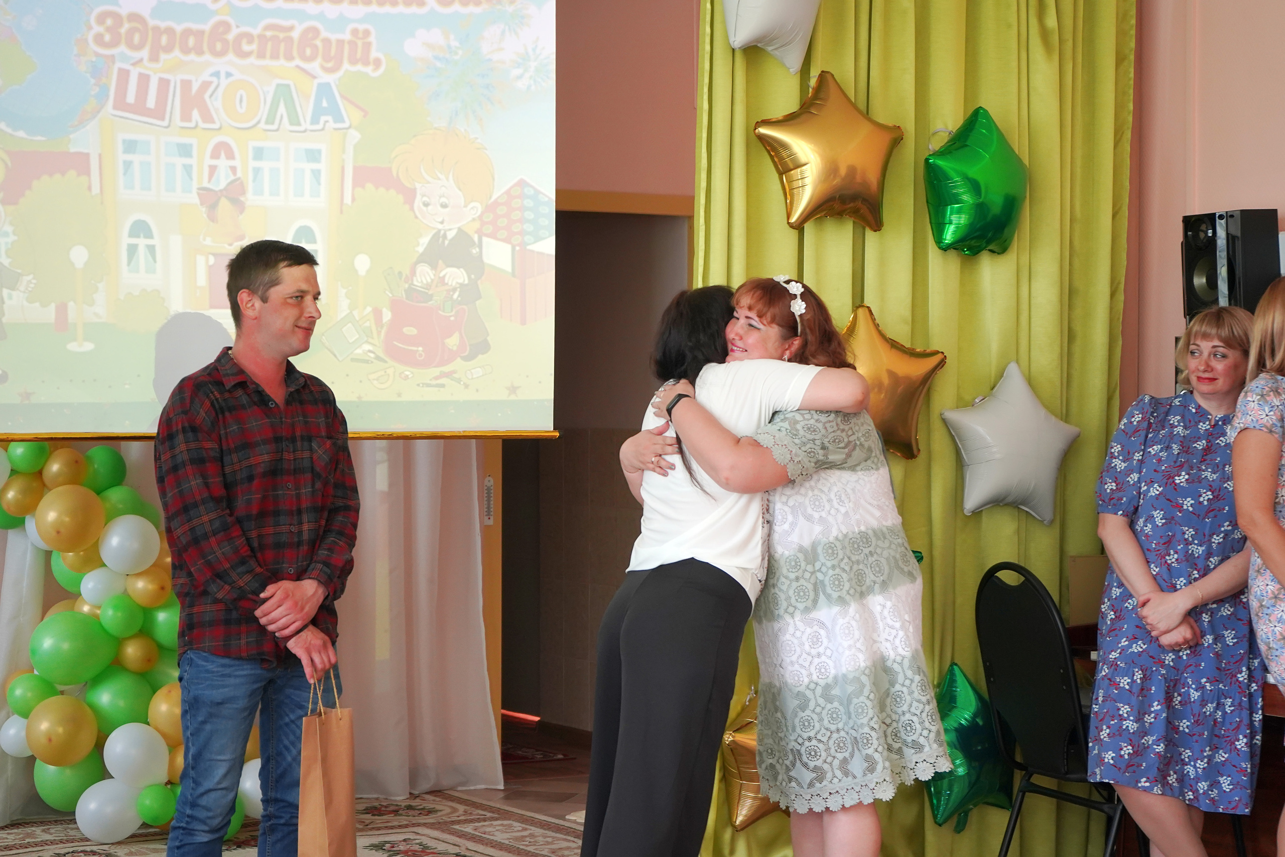 Фотосъемка видеосъёмка фотограф видеооператор новогодних утренников  в. Фотограф, видеооператор Нина Коршунова