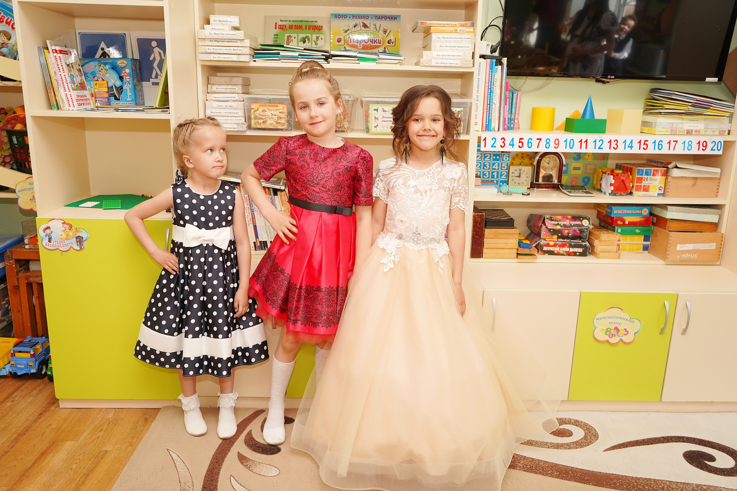 Фотосъемка видеосъёмка фотограф видеооператор новогодних утренников  в. Фотограф, видеооператор Нина Коршунова