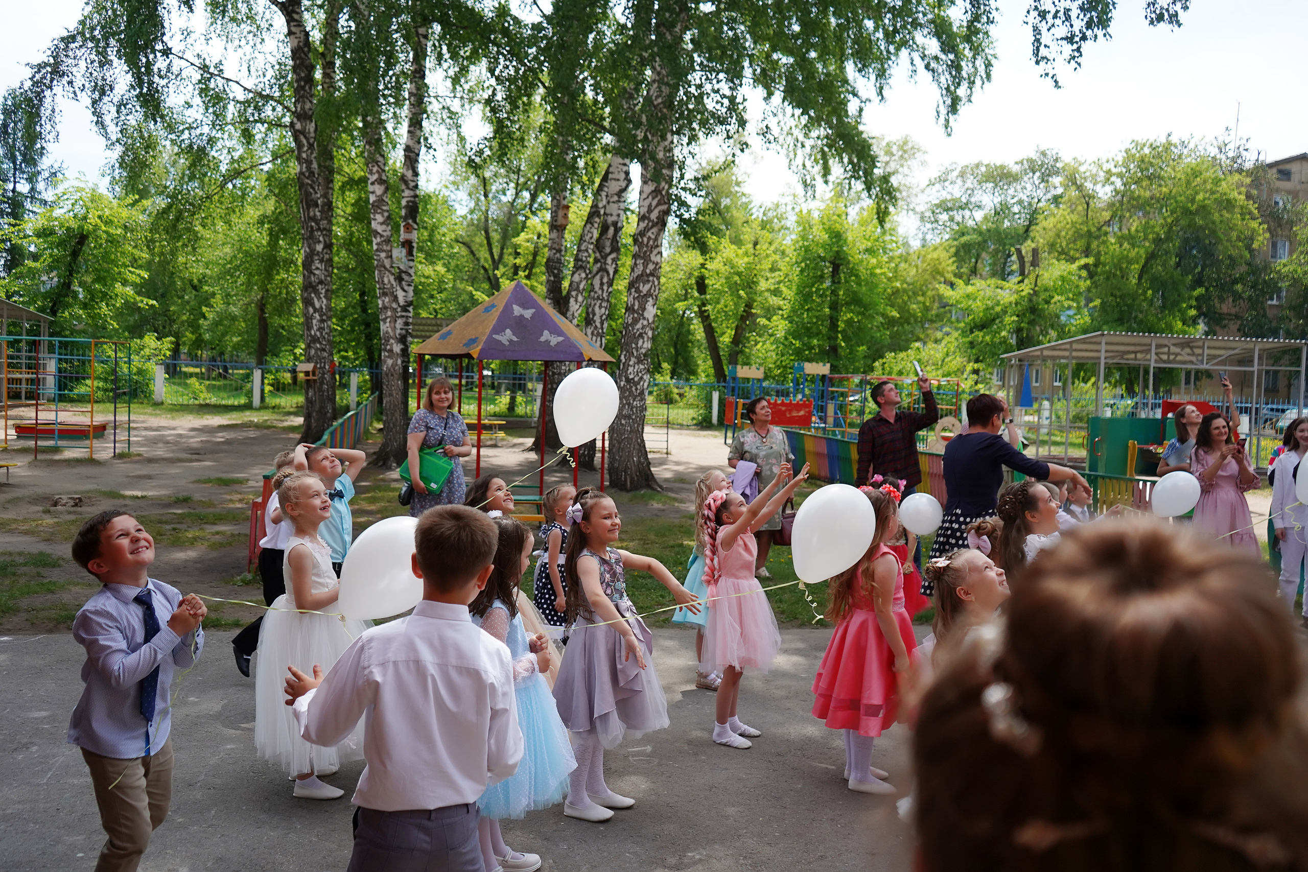 Фотосъемка видеосъёмка фотограф видеооператор новогодних утренников  в. Фотограф, видеооператор Нина Коршунова