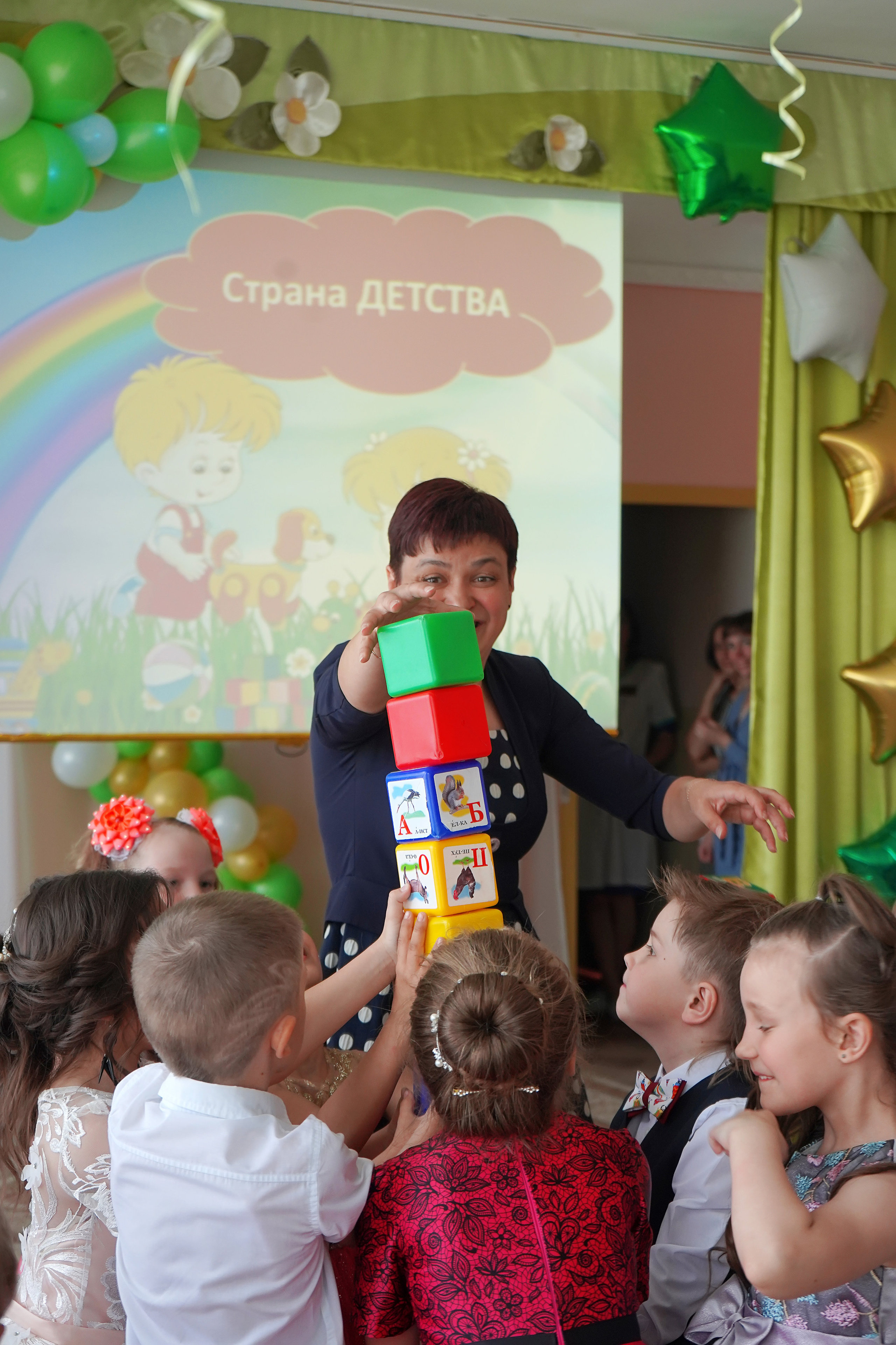 Фотосъемка видеосъёмка фотограф видеооператор новогодних утренников  в. Фотограф, видеооператор Нина Коршунова