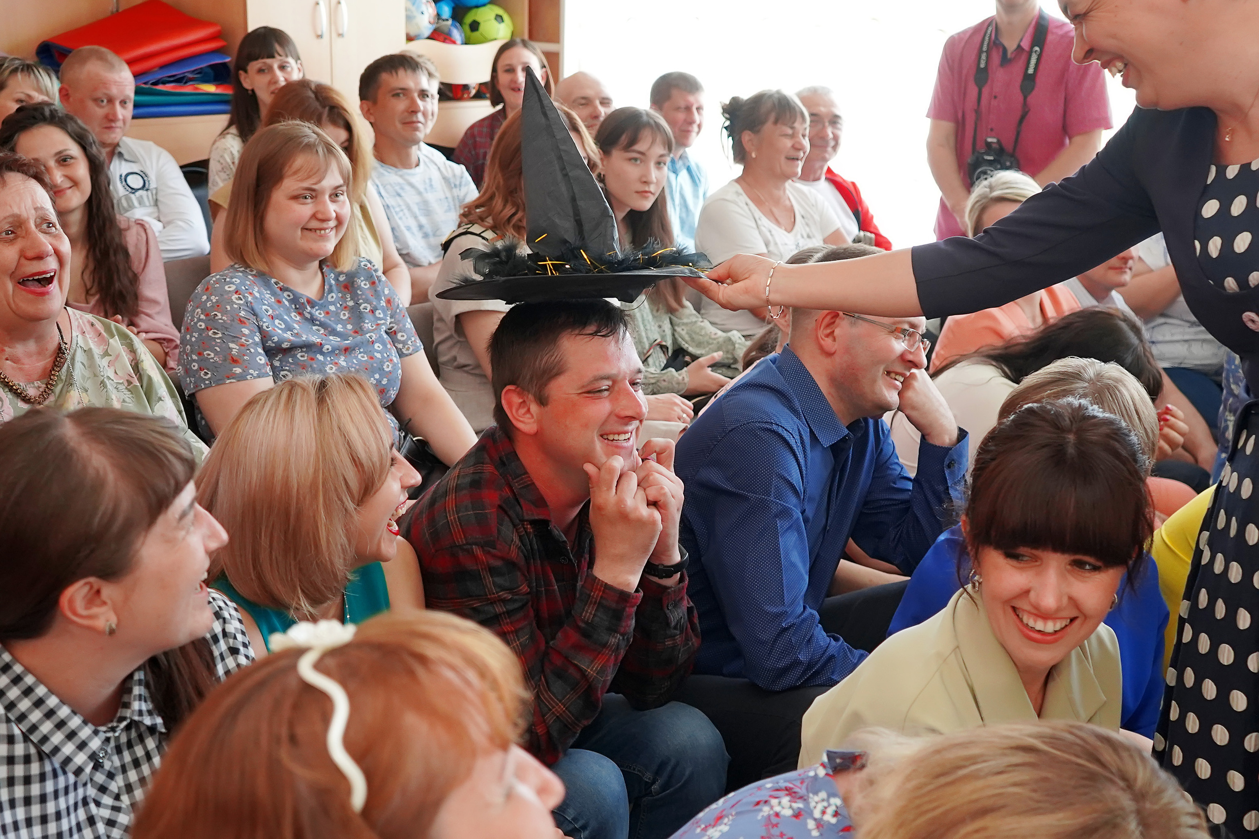 Фотосъемка видеосъёмка фотограф видеооператор новогодних утренников  в. Фотограф, видеооператор Нина Коршунова