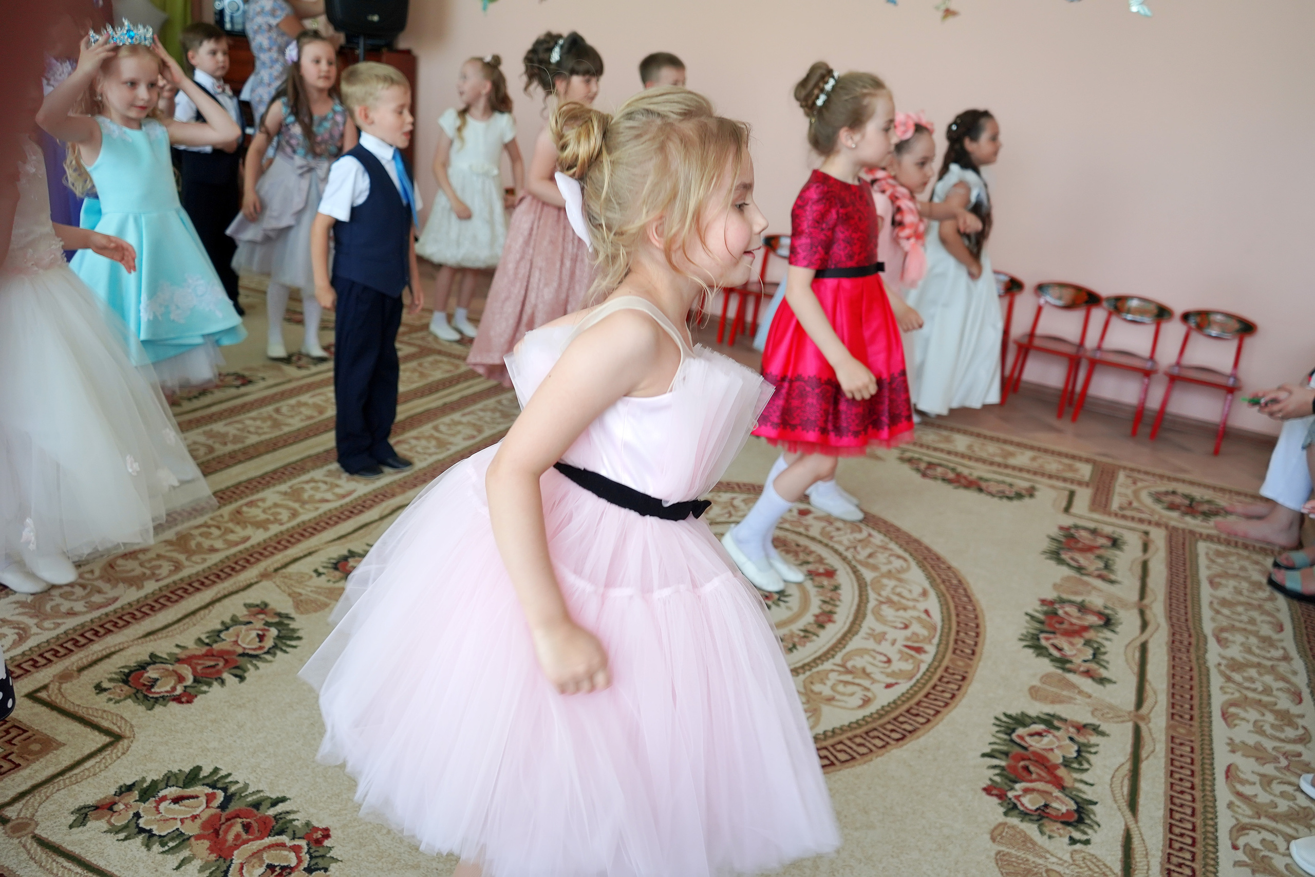 Фотосъемка видеосъёмка фотограф видеооператор новогодних утренников  в. Фотограф, видеооператор Нина Коршунова