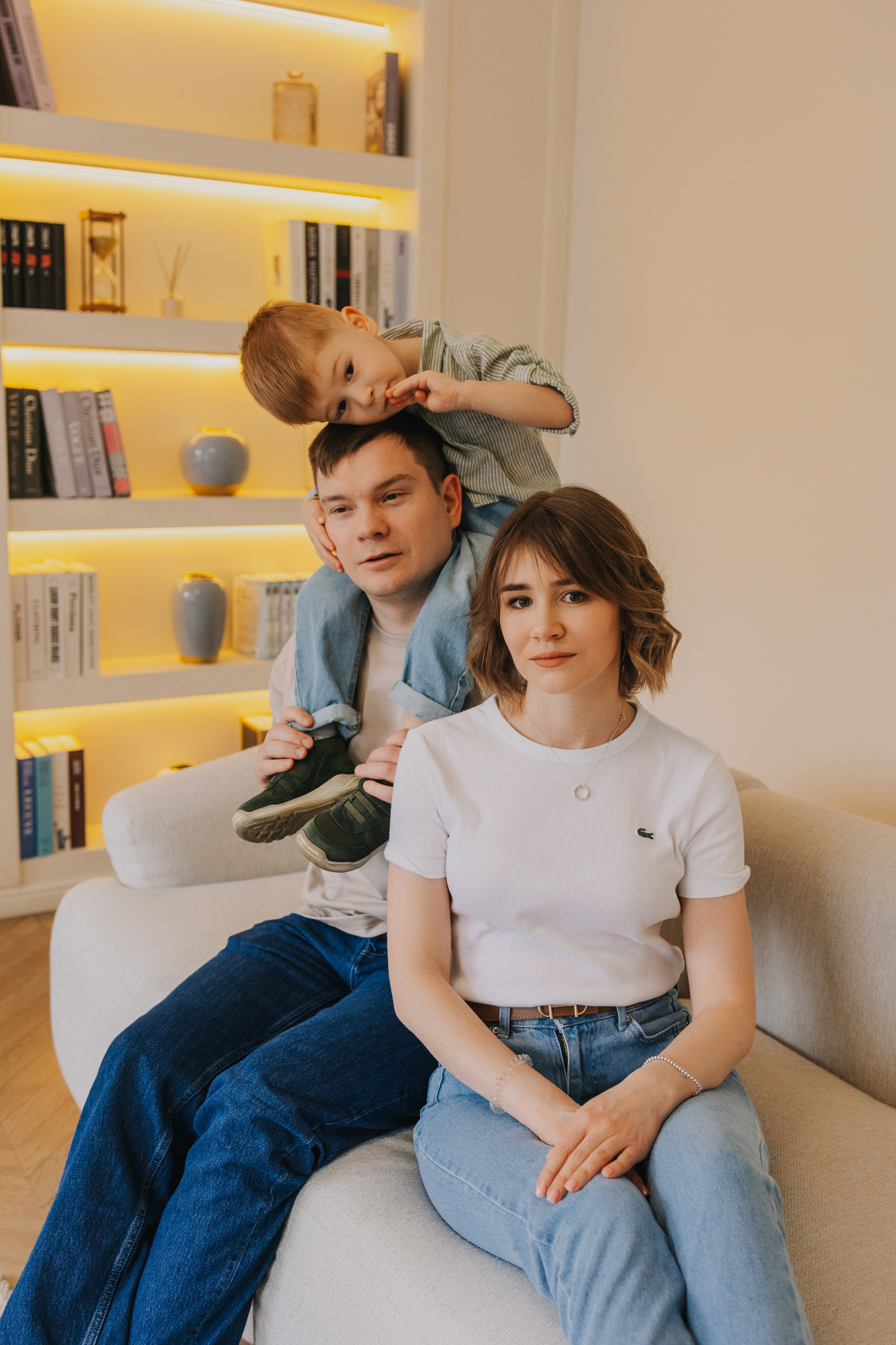 Большая семья. Домашняя фотосессия