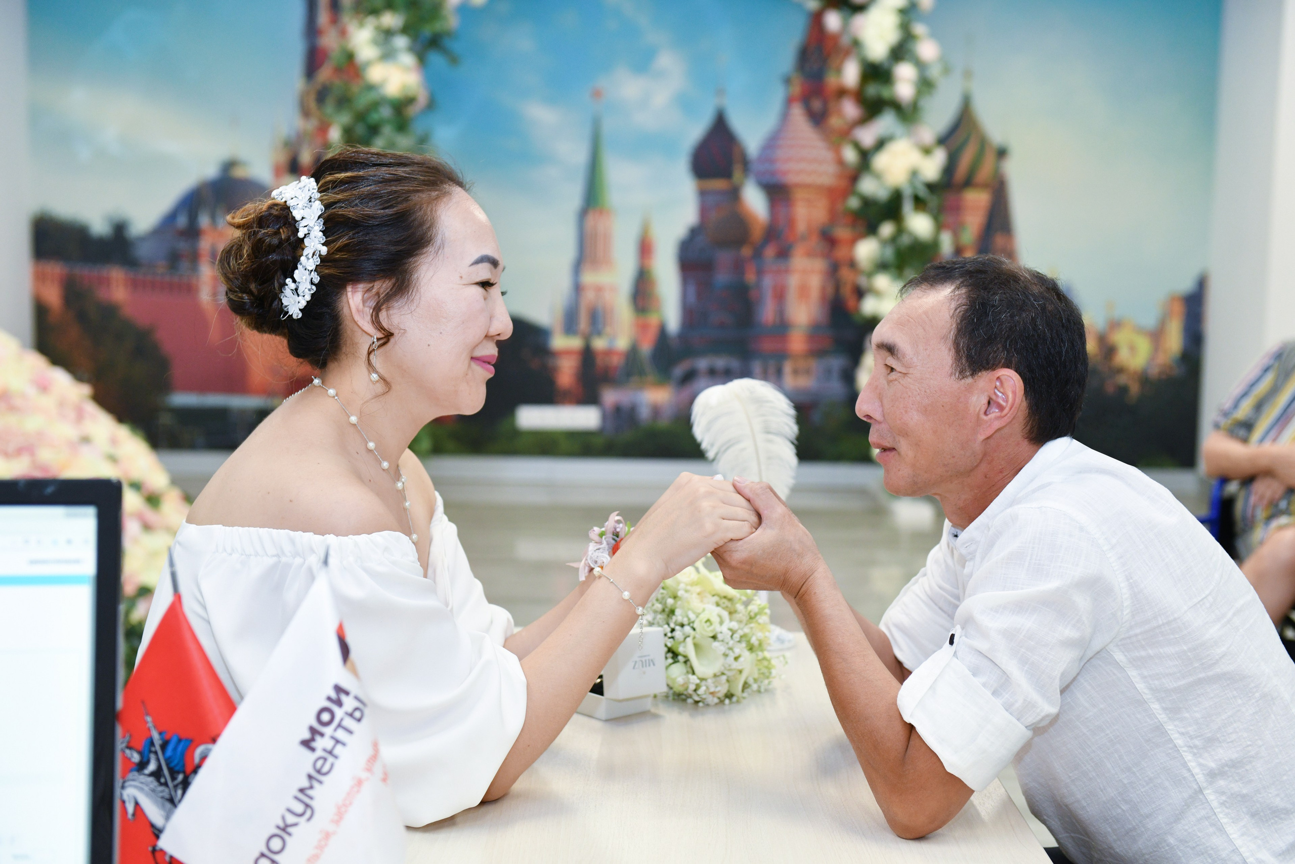 Регистрация брака в МФЦ Ногалы и Олега. Свадебный и портретный фотограф в Москве Галина Борисова