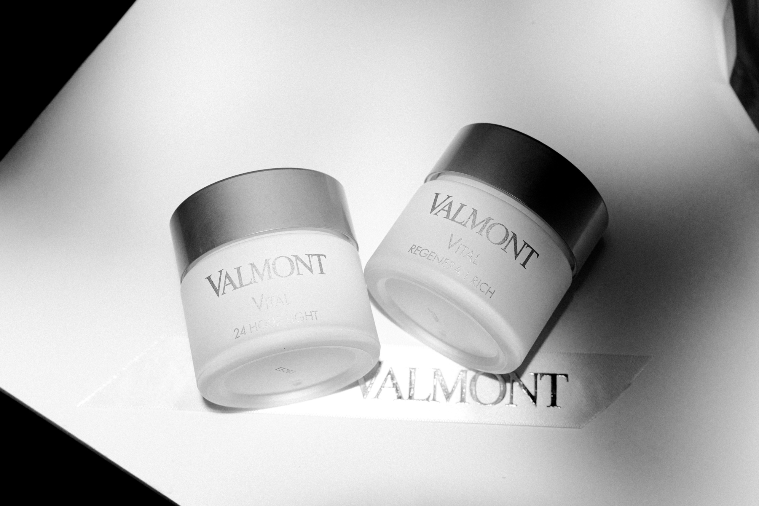 For VALMONT. Костя Жуков — фотограф в Москве