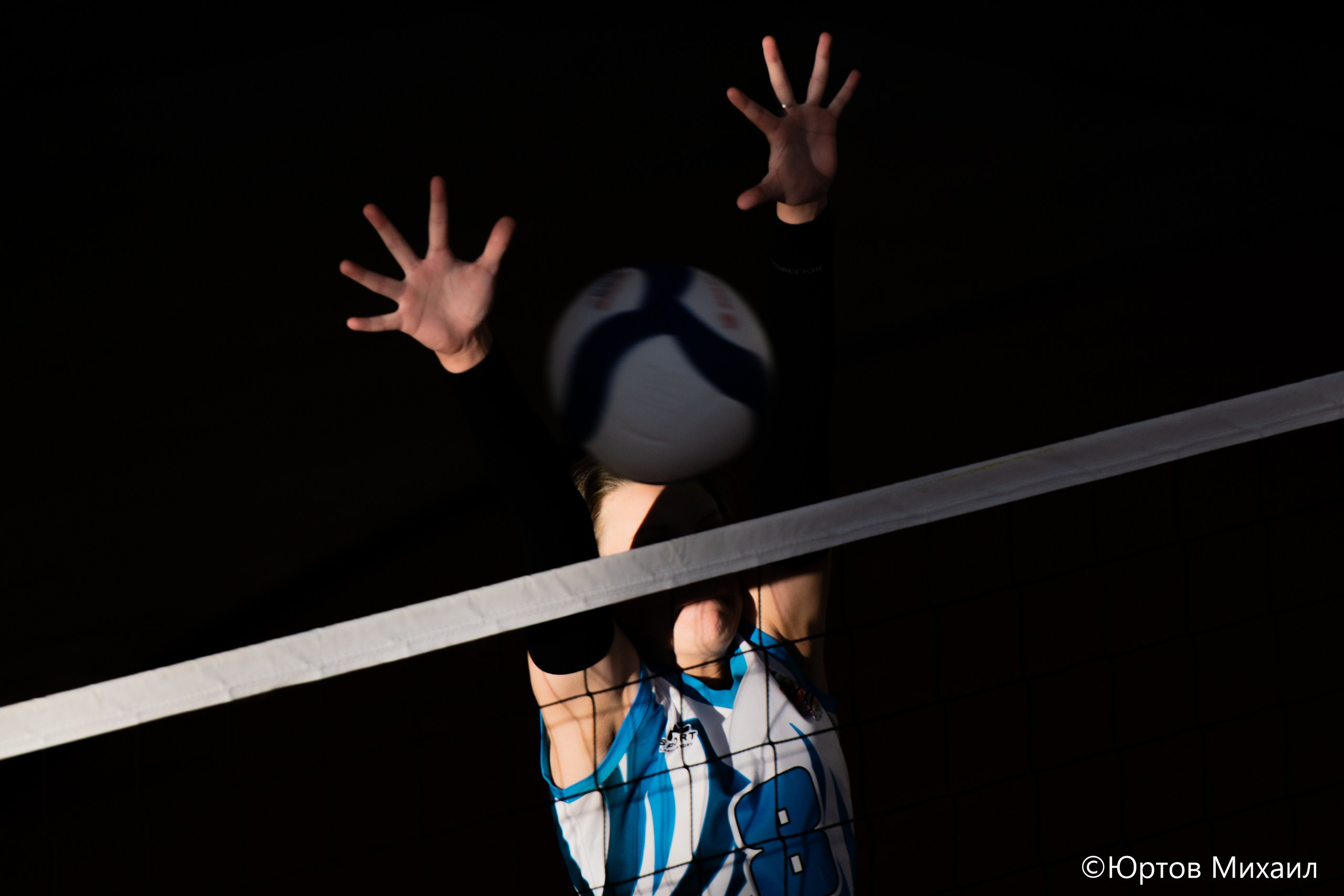 Волейбол. Спортивный фотограф Михаил Юртов