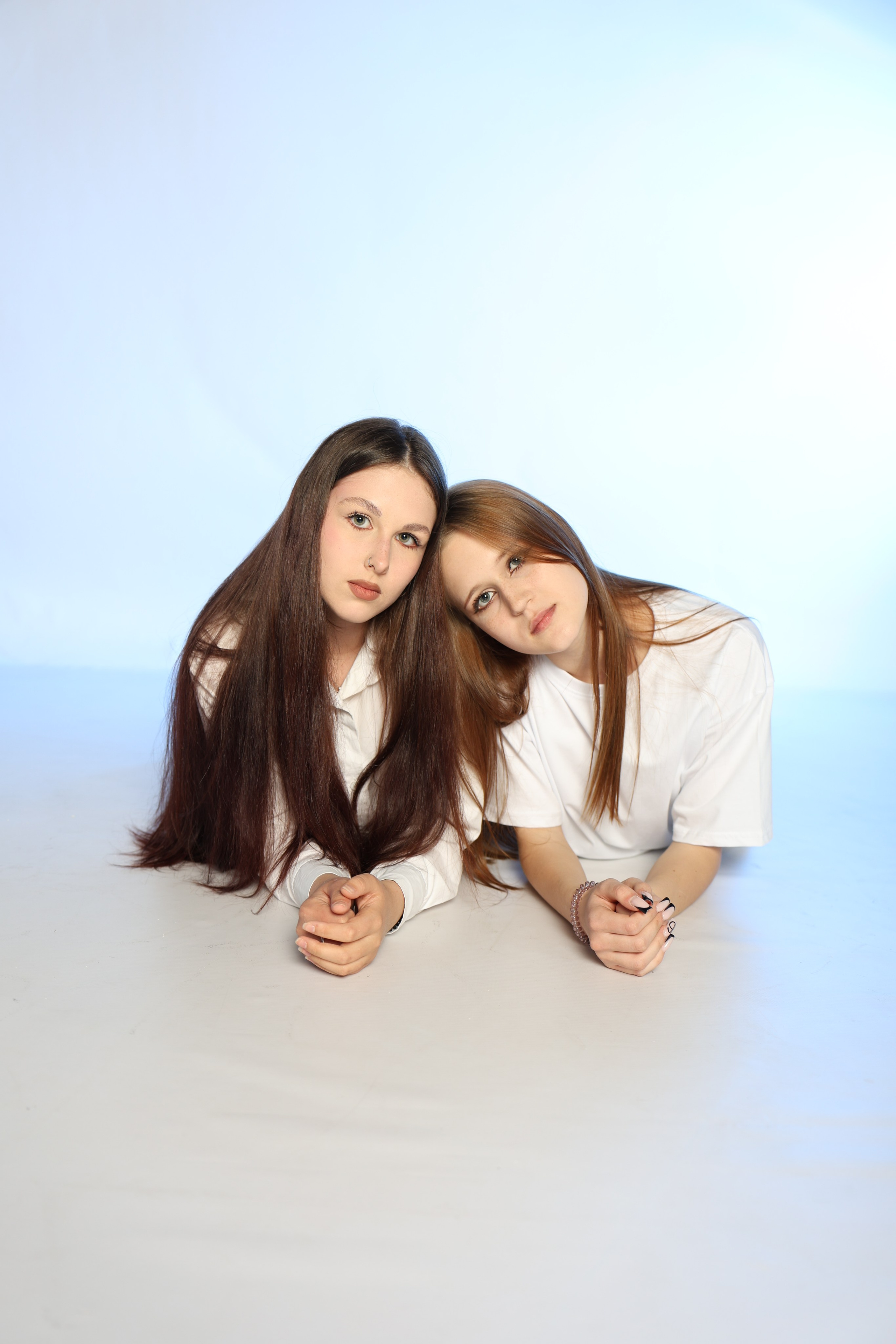 Школьная фотосессия в студии. Фотограф фотосалон SO! photo&video город Находка Приморский край