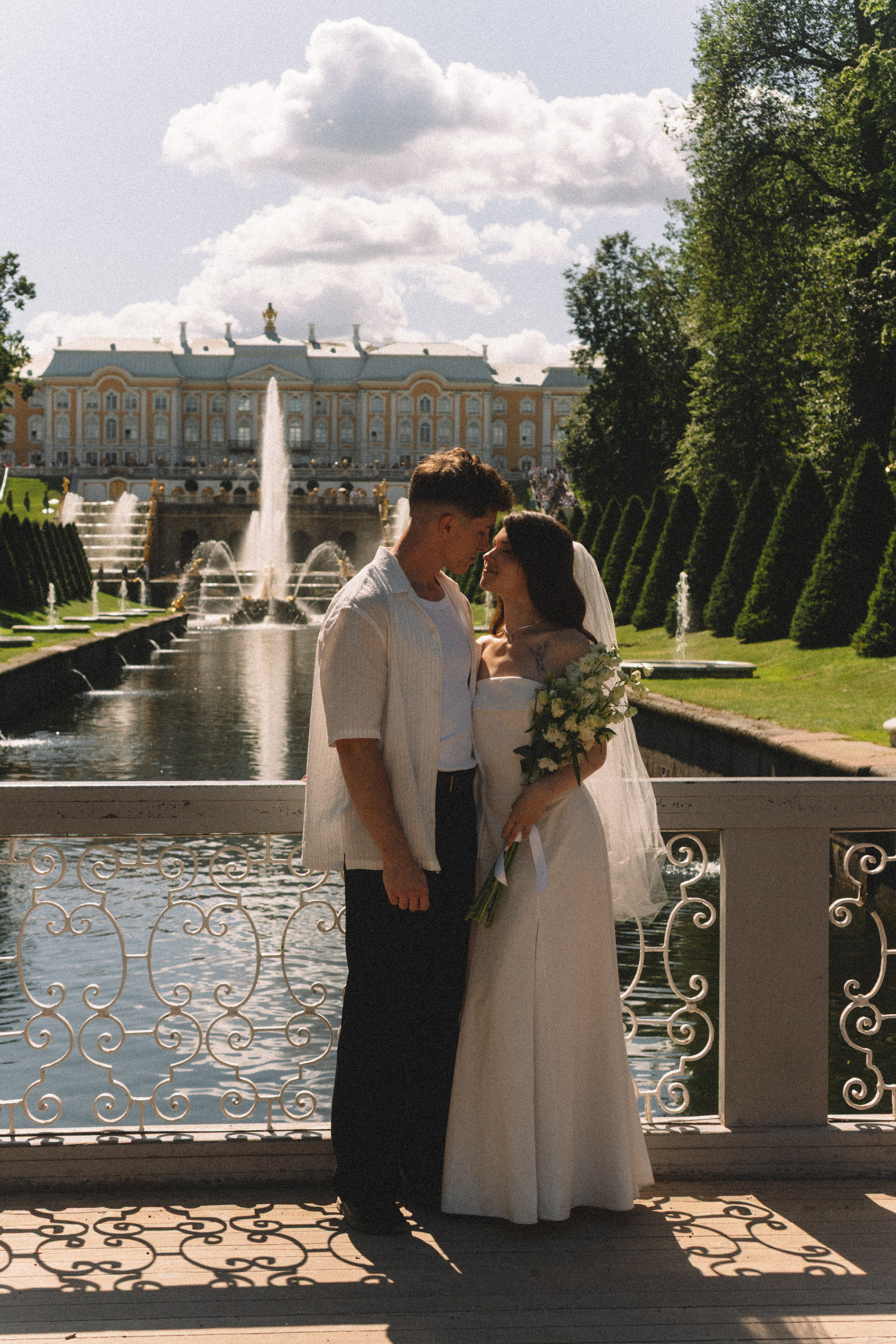 СВАДЕБНАЯ СЬЕМКА В ПЕТЕРГОФЕ И СЬЕМКА РЕПОРТАЖА В ЗАГСЕ ПЕТЕРГОФА. Профессиональный фотограф, Санкт-Петербург — Виктория Богомолова