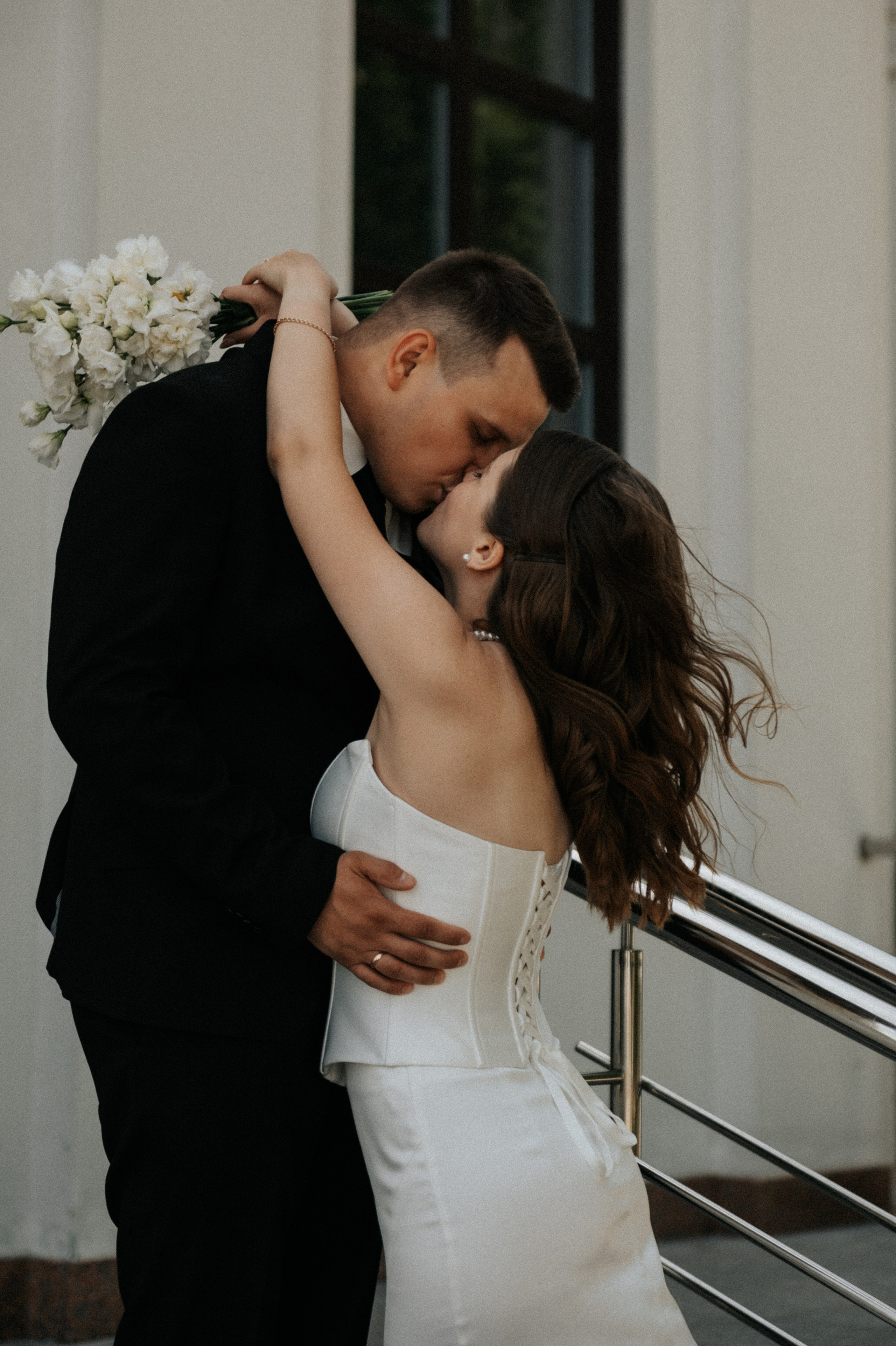 Свадебные фотографии. Фотограф в Барнауле Дарья Бутурлакина. Люби.Цени.Касайся