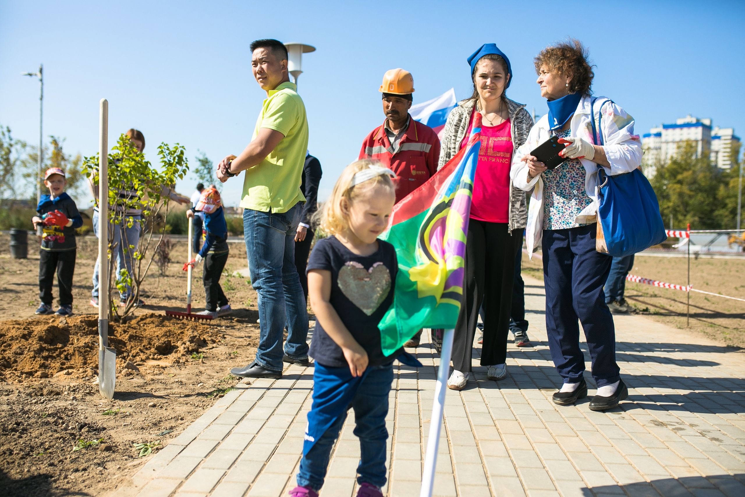 Экологическая акция «Акварельная аллея» ТРЦ Акварель Парк г. Пушкино. Портретный фотограф в Москве Анна Лукерьина