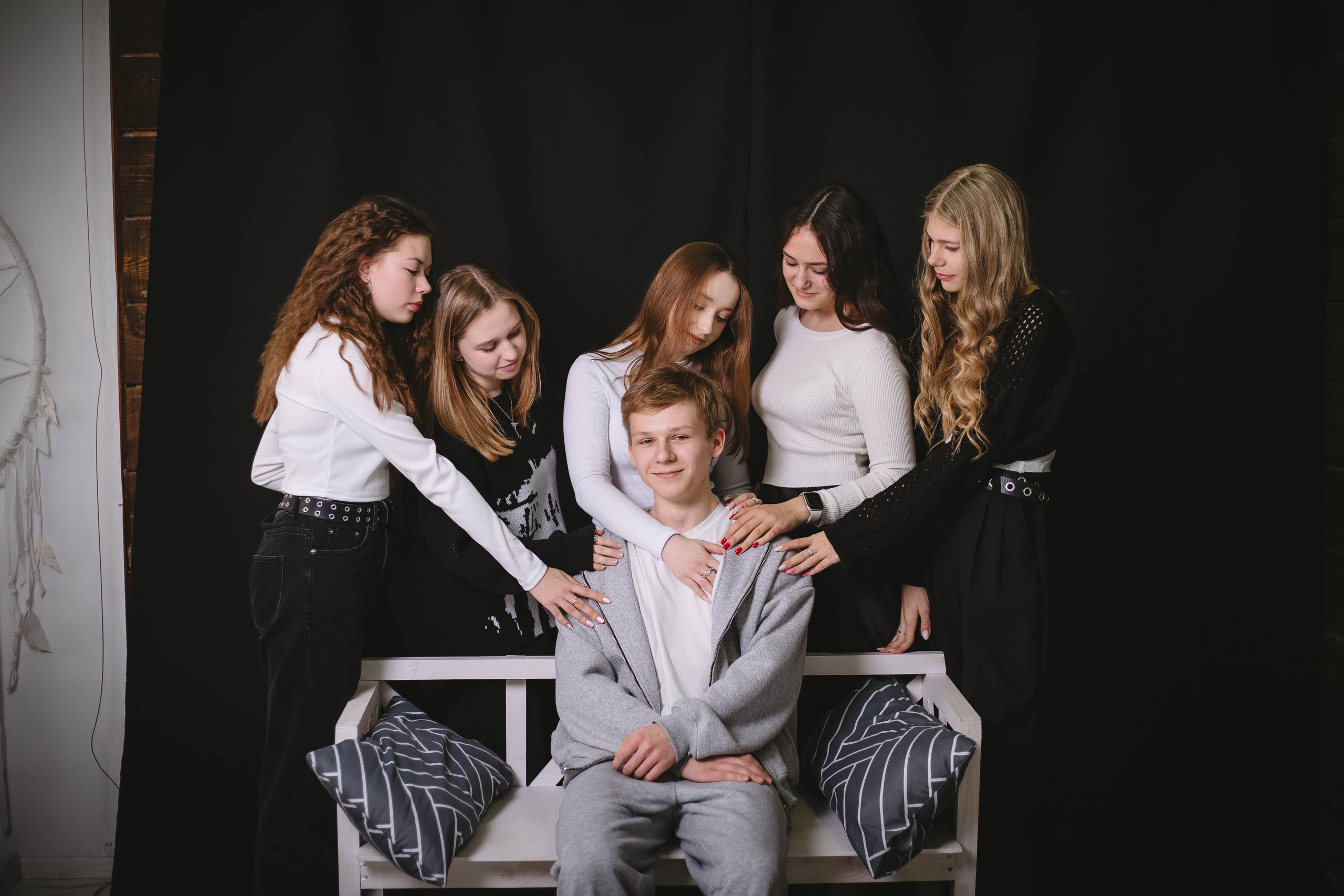 Примеры фото. Выпускные альбомы в Серпухове, Протвино, Чехове, Чехове, Пущино, Тарусе