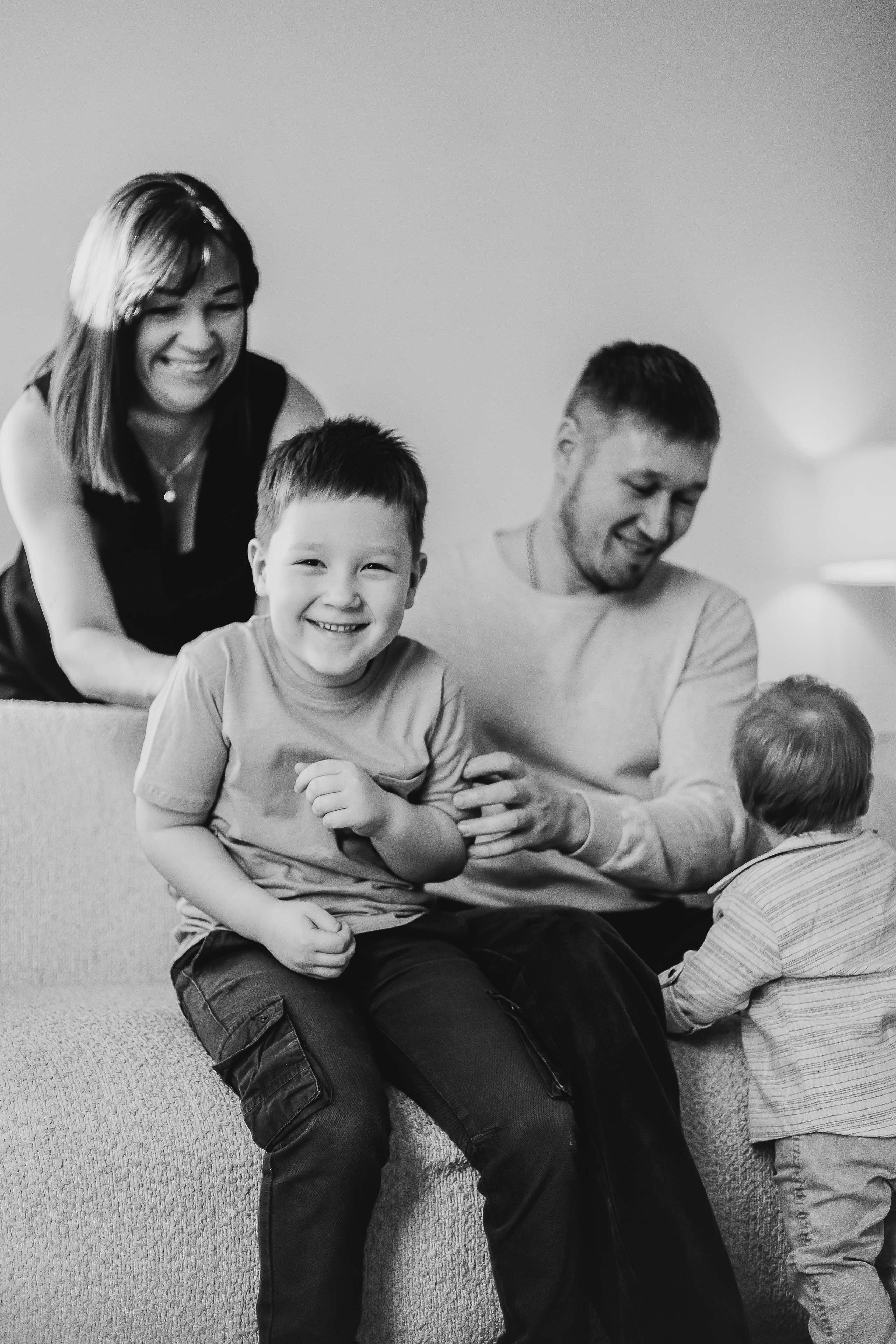 Семейная фотосессия в городе Томске. Семейный фотограф в Томске Максимова Екатерина