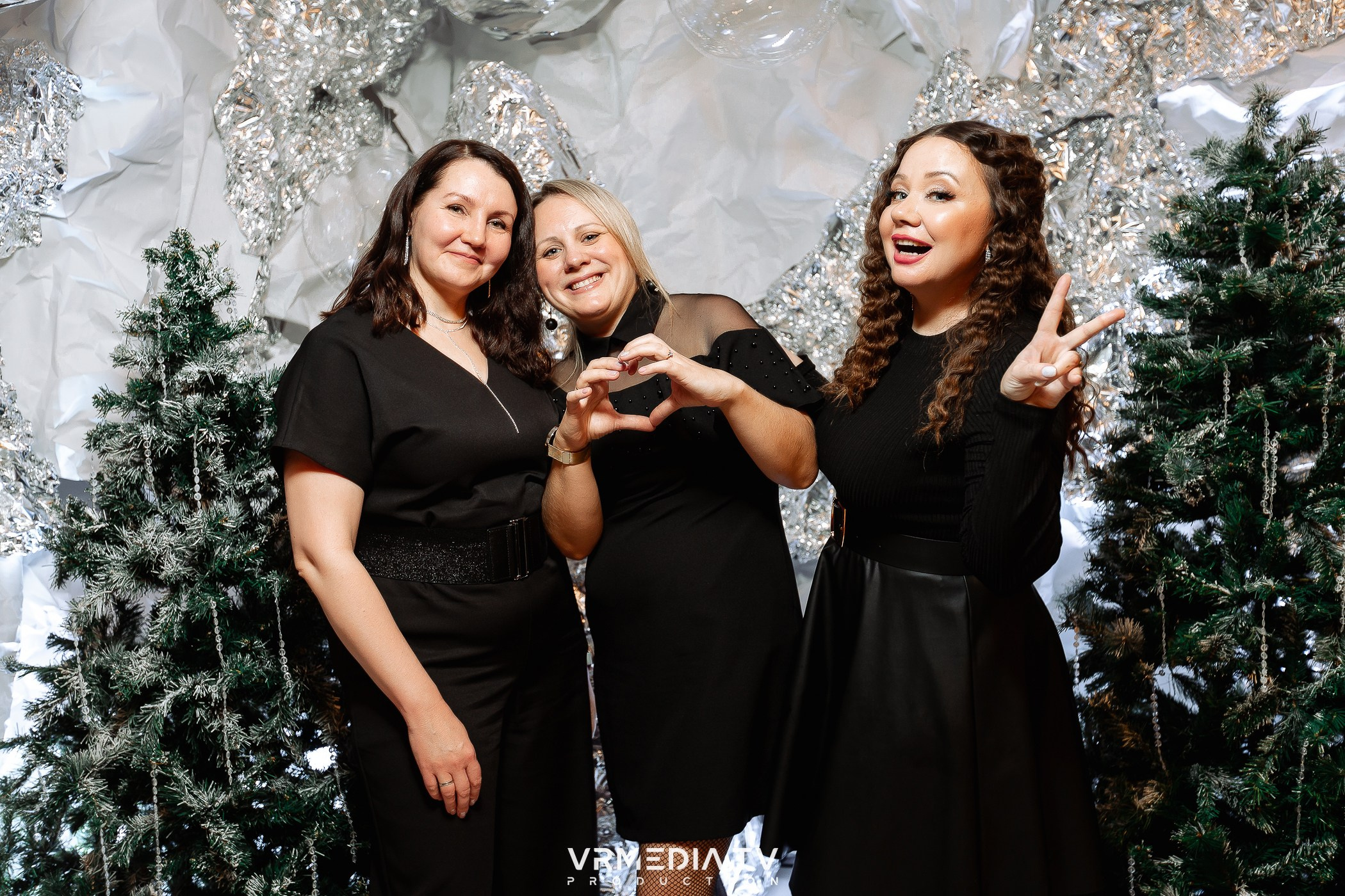 Новогодний вечер в ресторане «Лазурный Берег»