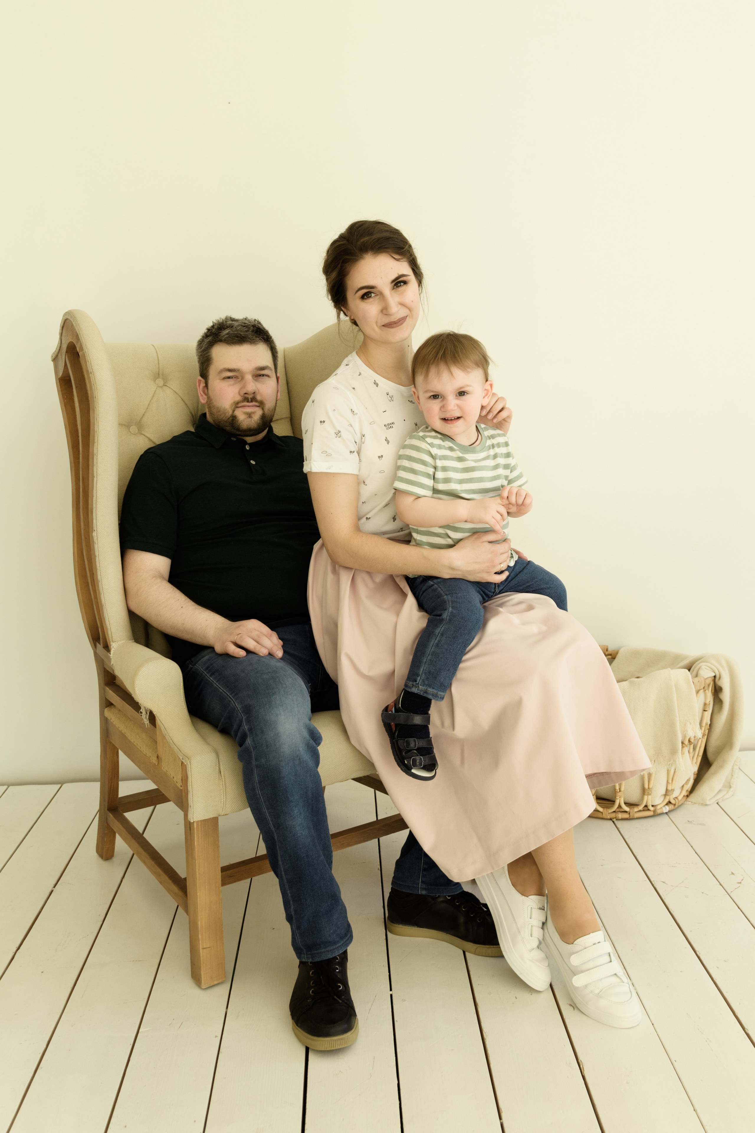 Семейные студийные фотосессии. Семейный и индивидуальный фотограф Life style в Санкт-Петербурге Мария