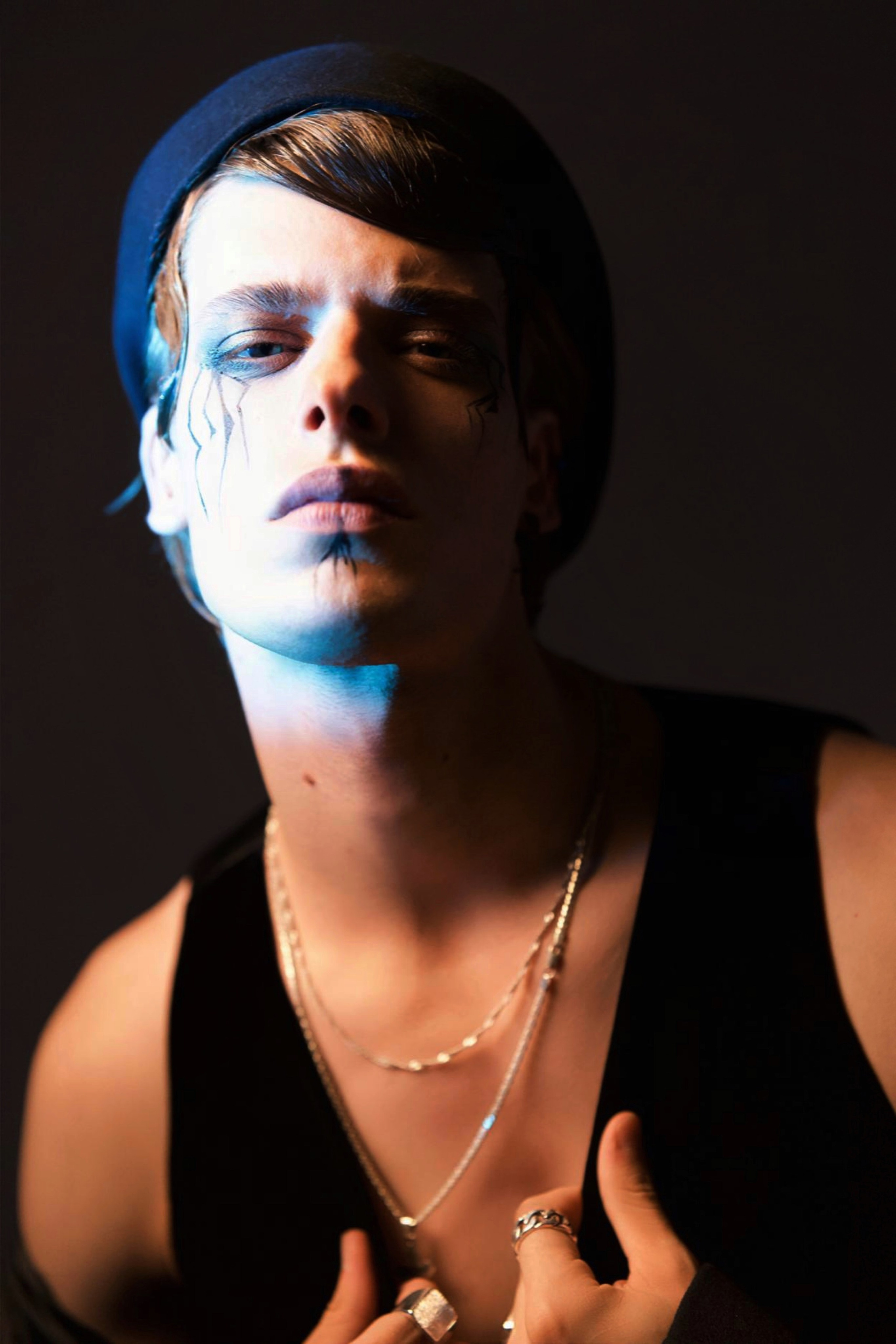 Артём. Женский фотограф в Москве Уварова Анастасия