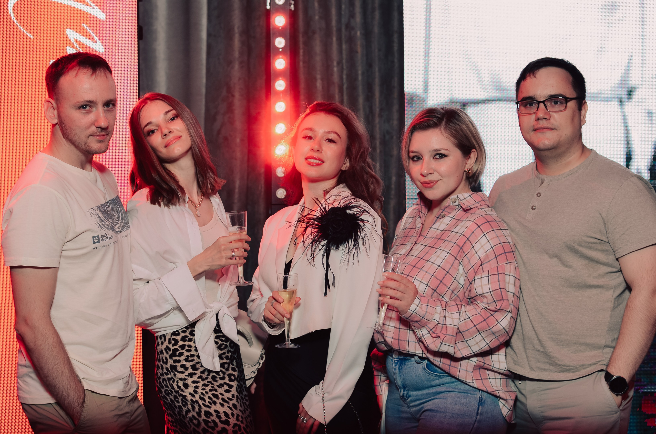 Фоторепортаж танцевального мероприятия. Денисова Аля — фотограф для парных съемок и индивидуальных историй в Барнауле