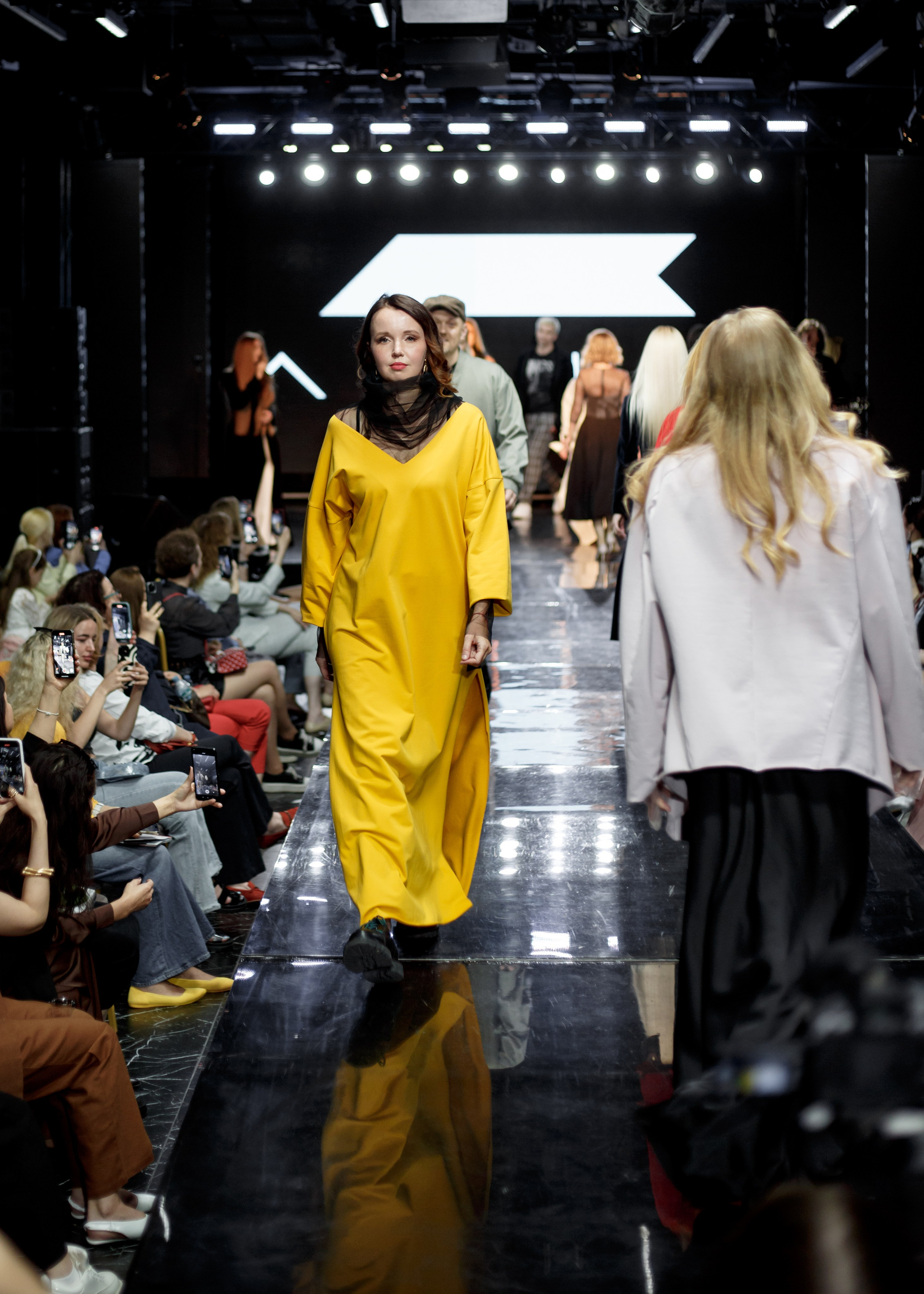 Joker Design & Mebel fashion week. Свадебный и Индивидуальный фотограф в Москве Акоп Арсенян