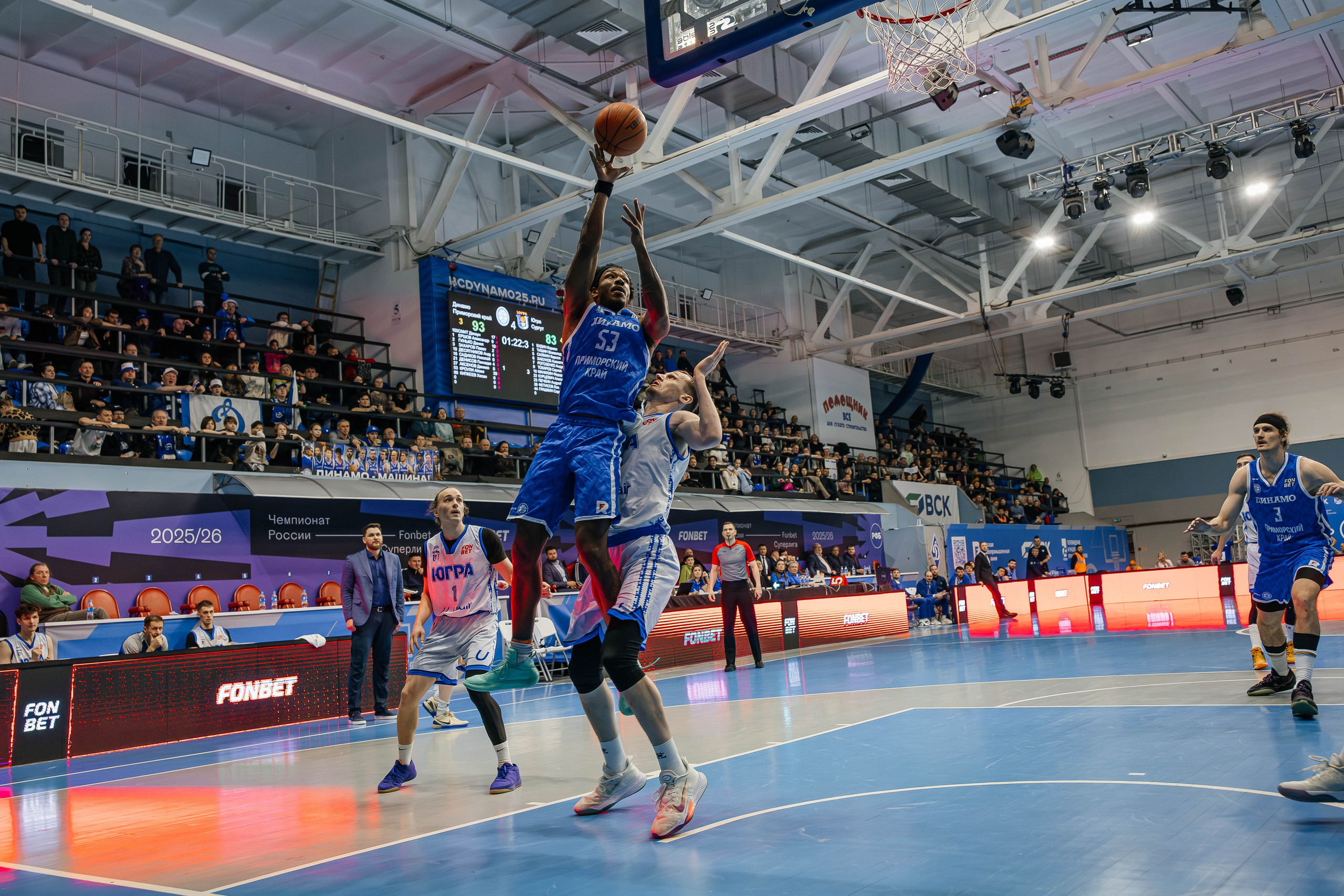 Баскетбол — Динамо. Репортажный и свадебный фотограф во Владивостоке Максим Цой