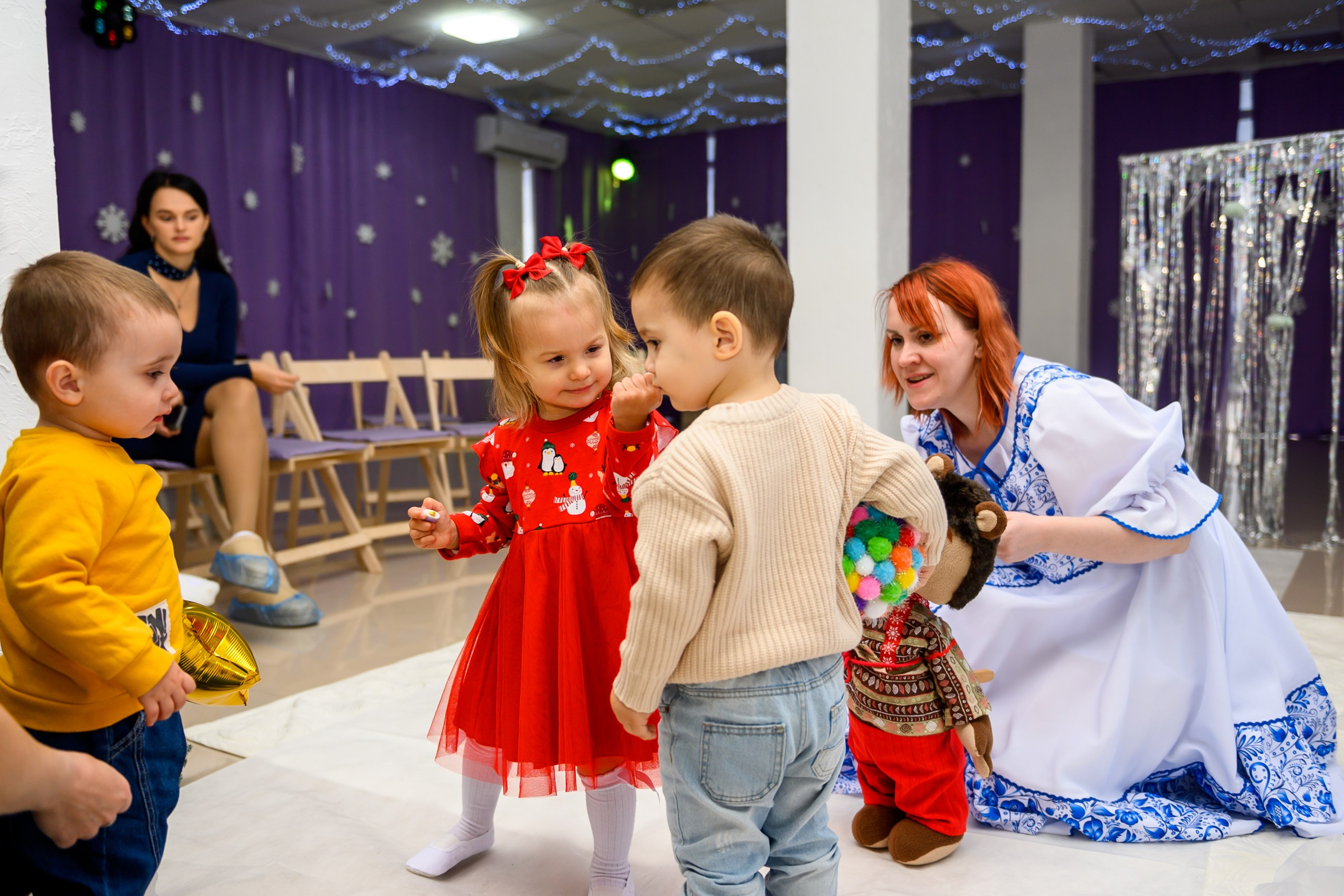 Детский спектакль лофт Крылья. Свадебный и семейный фотограф София Невская