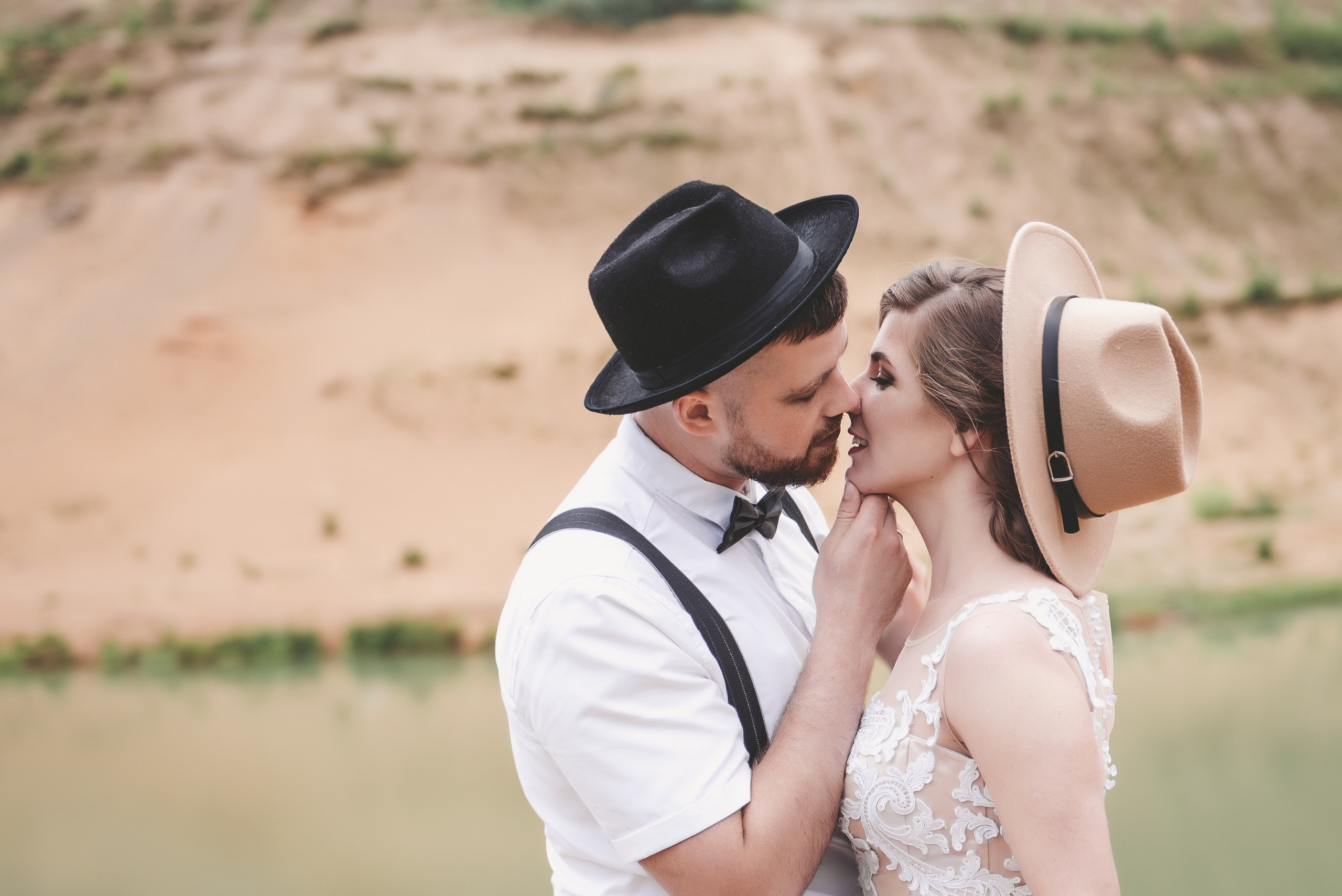 Выездная регистрация на песчаном карьере. Свадебный и семейный фотограф София Невская