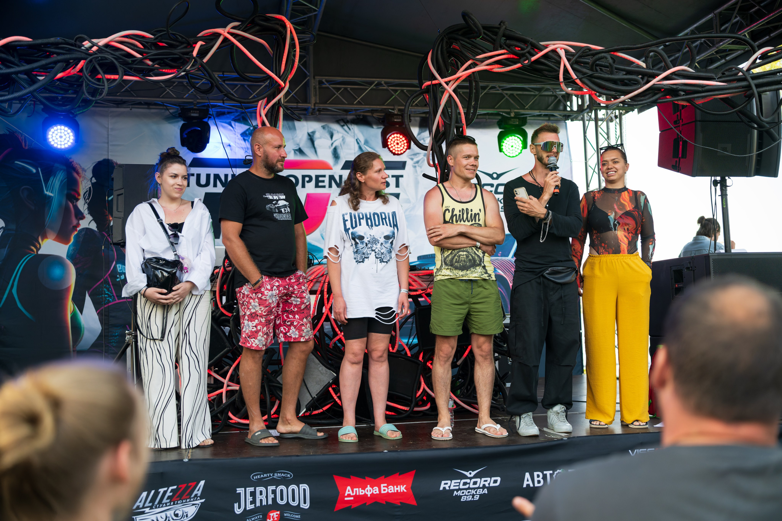 Tuning Open Fest 2025. Авто и мотоспорт — фотограф Антон Медведев iCoguar