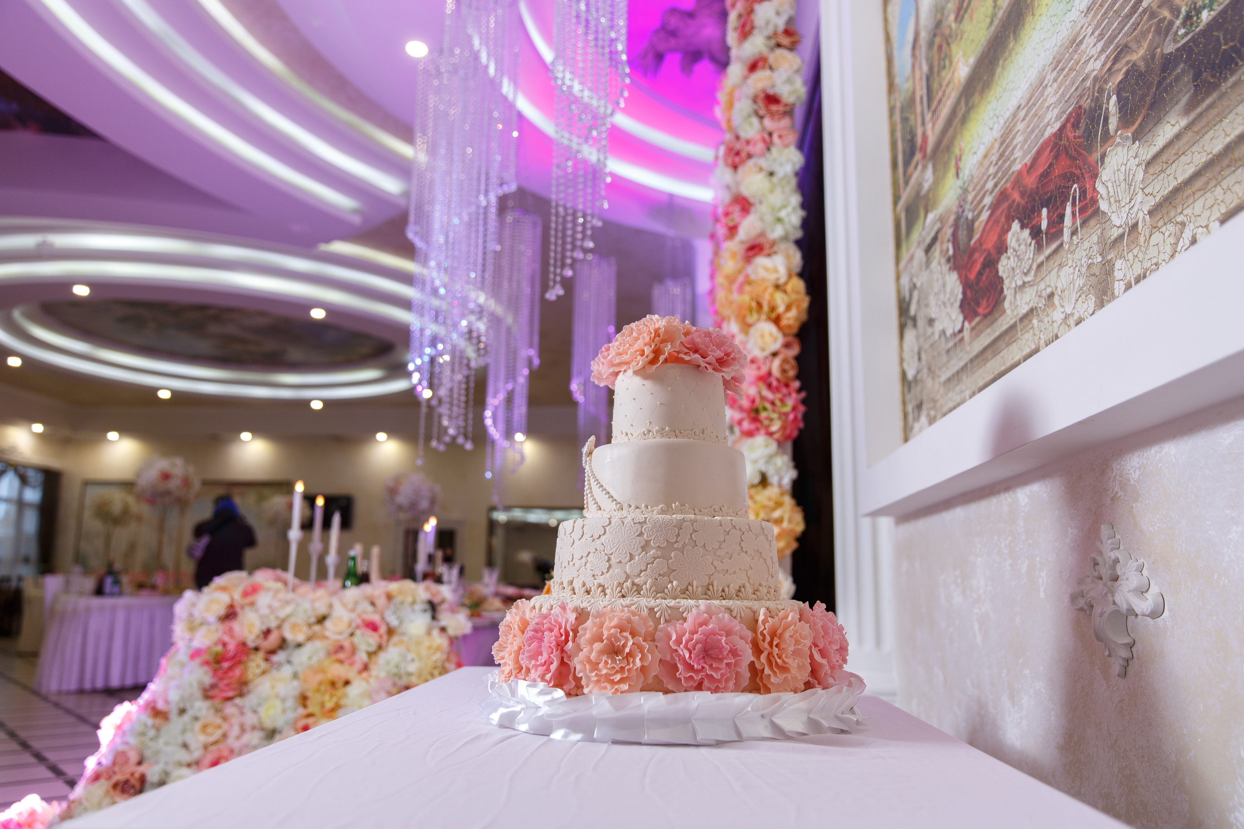 Миша и Яна. Профессиональная фотосъёмка интерьеров, предметная фотосессия еды для меню г. Анапа