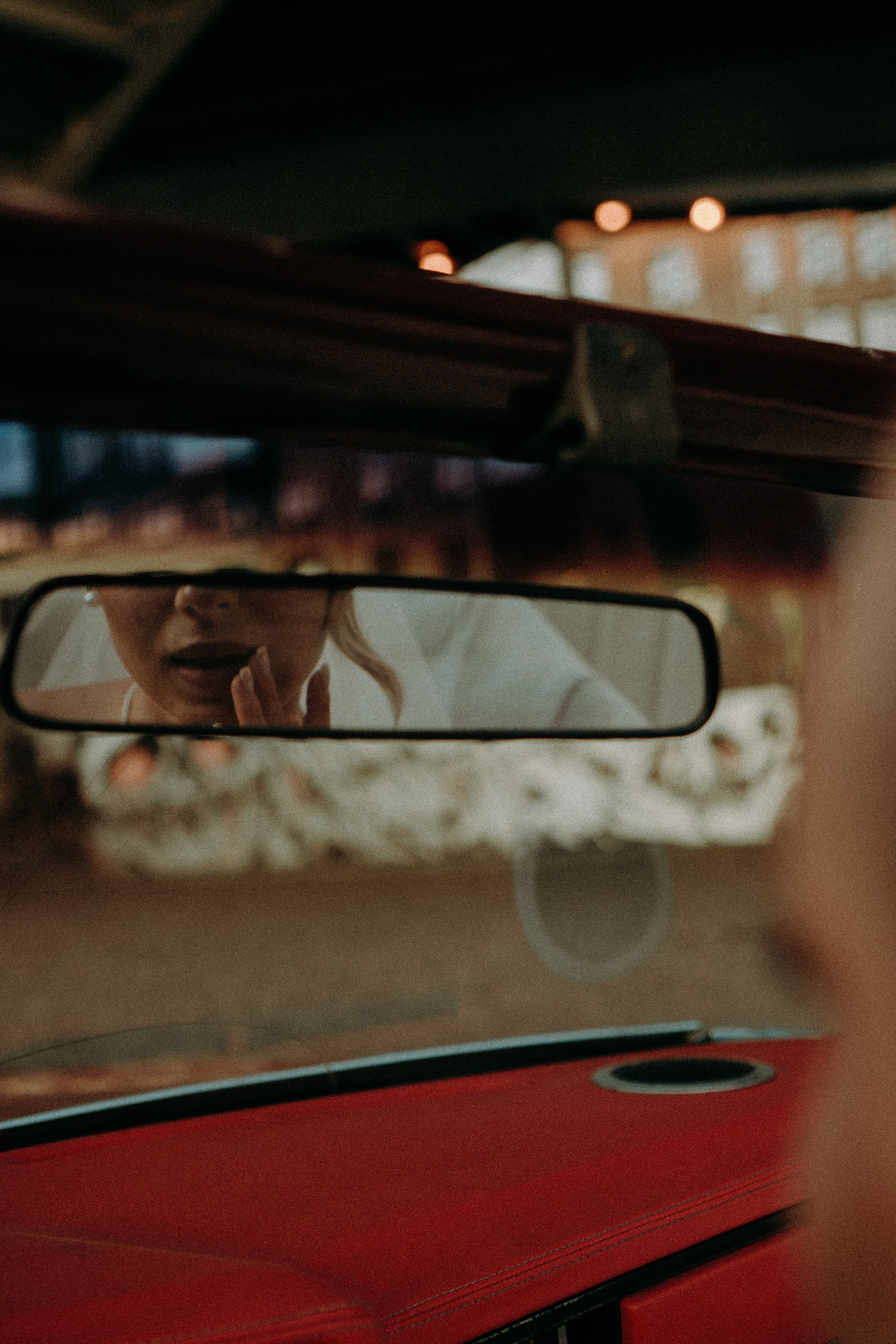 СВАДЕБНАЯ СЬЕМКА ВОЗЛЕ МСОТА БЕТАНКУРА НА КАБРИОЛЕТЕ. Профессиональный фотограф, Санкт-Петербург — Виктория Богомолова