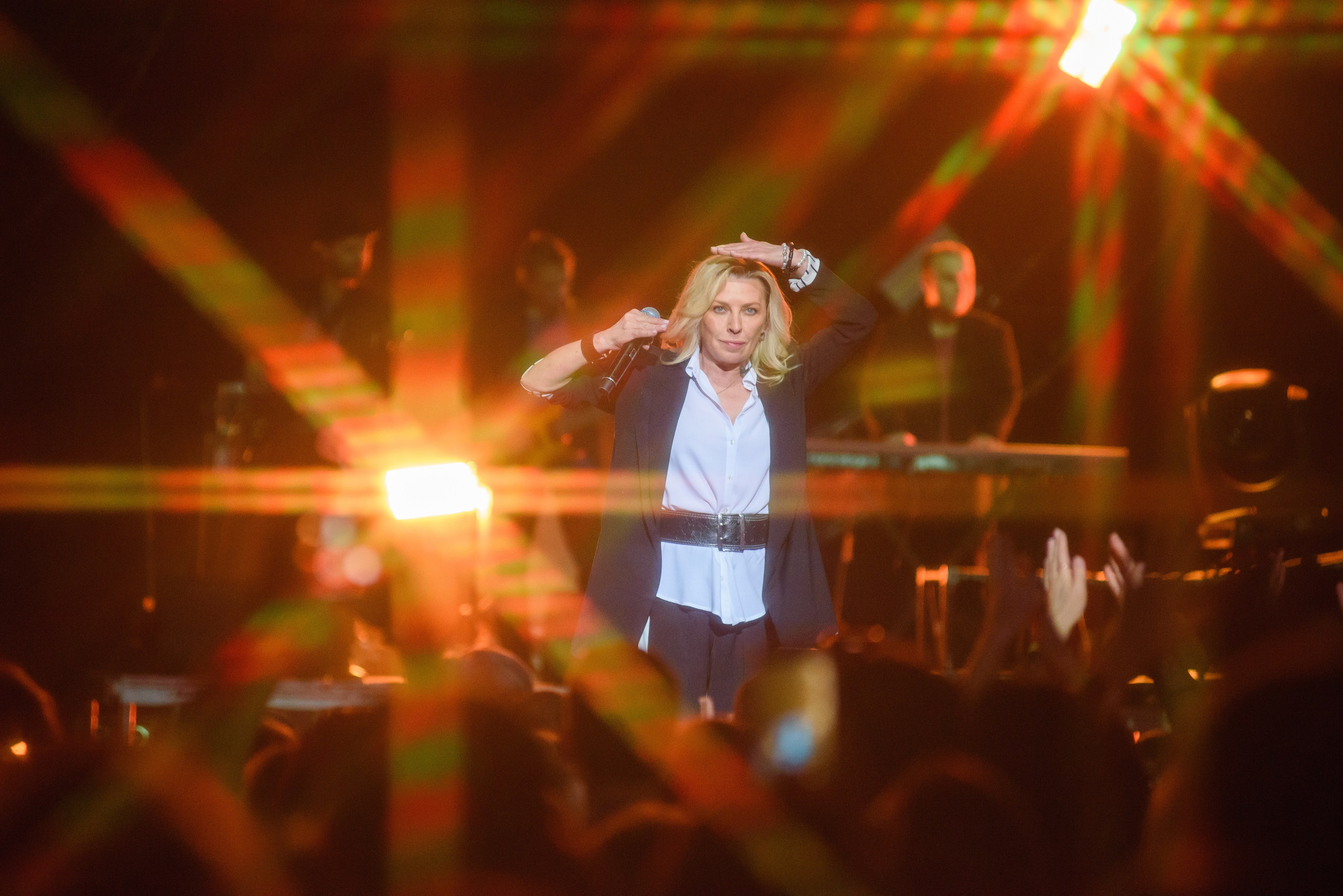 Дискотека 80-90-2000х — «Имена на все времена», Крокус Сити Холл. Бренд-фотограф для экспертов и блогеров в Москве Влада Горбовская