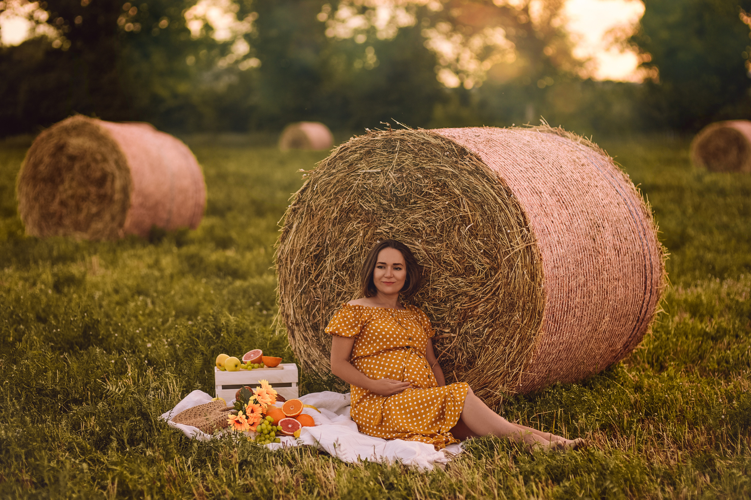 Pregnancy. Photographer in Provence Julia Lipiainen