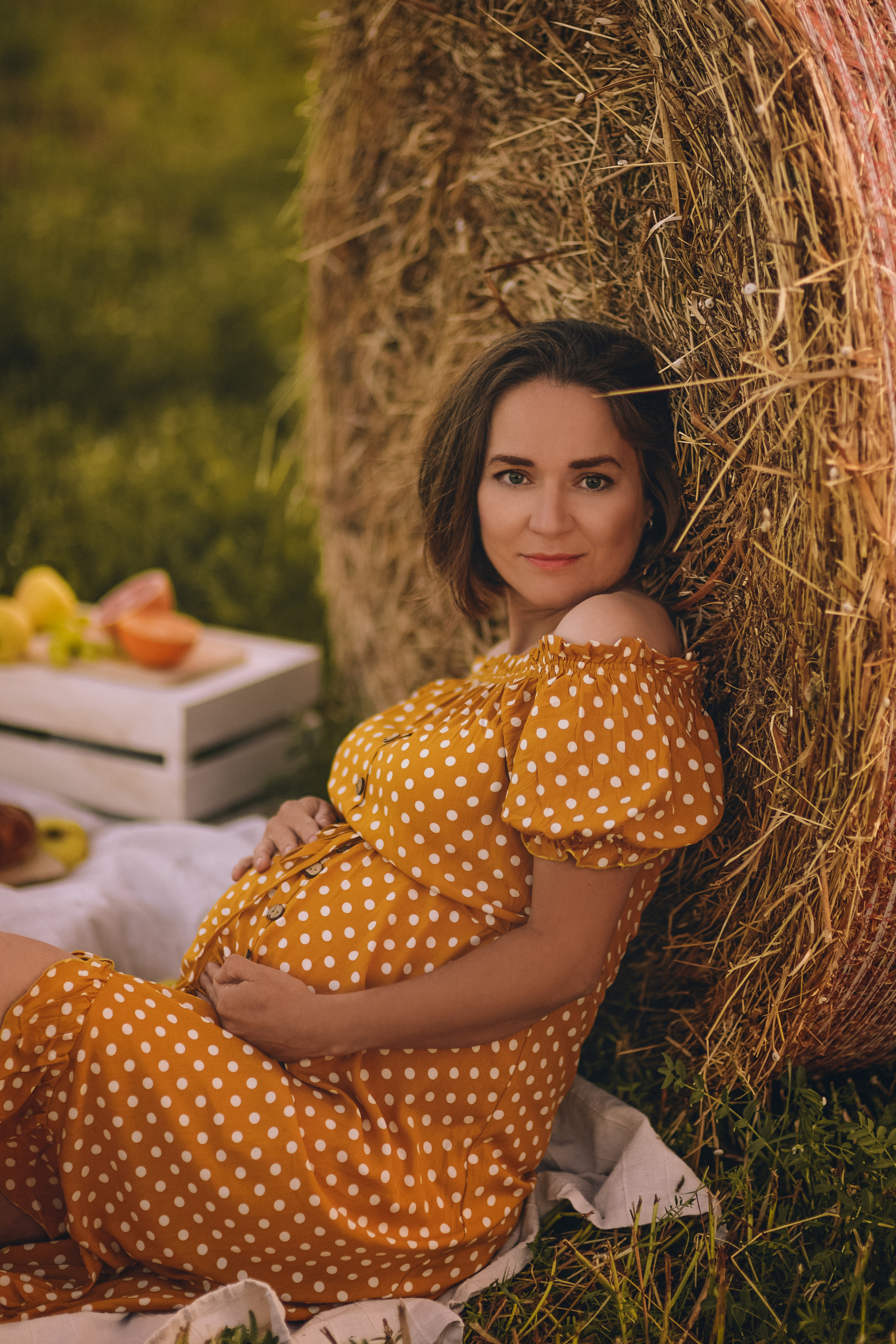 Pregnancy. Photographer in Provence Julia Lipiainen