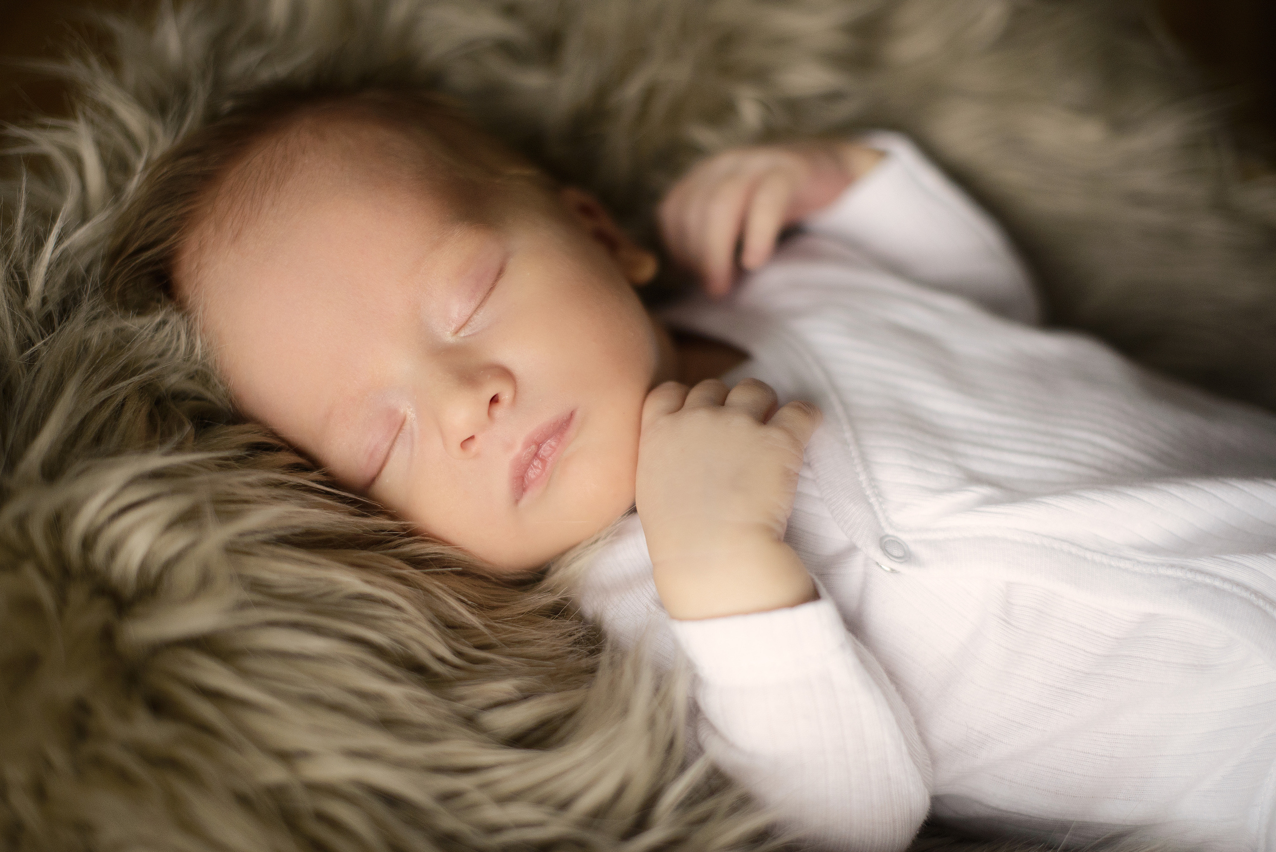 Baby. Photographer in Provence Julia Lipiainen