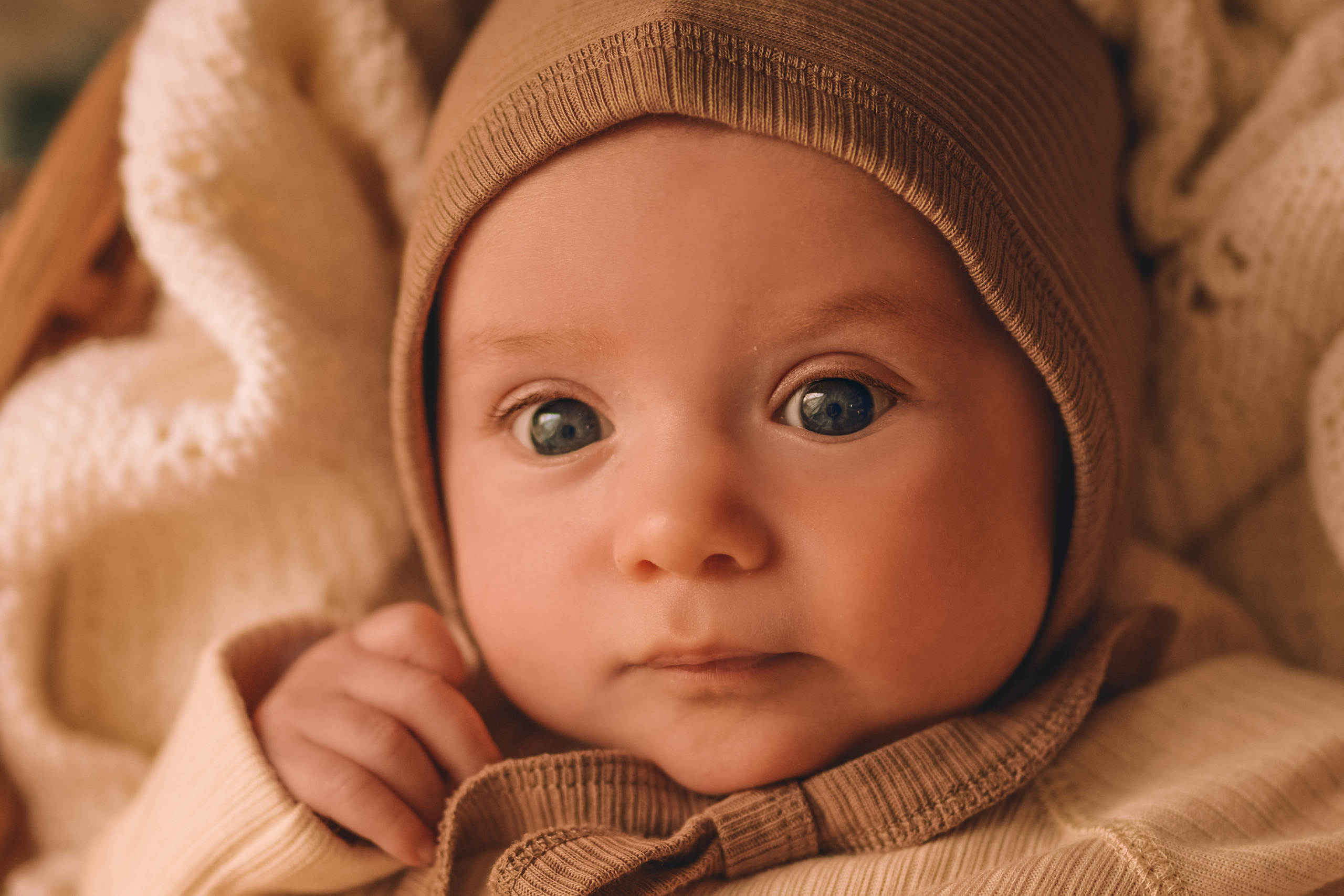 Baby. Photographer in Provence Julia Lipiainen