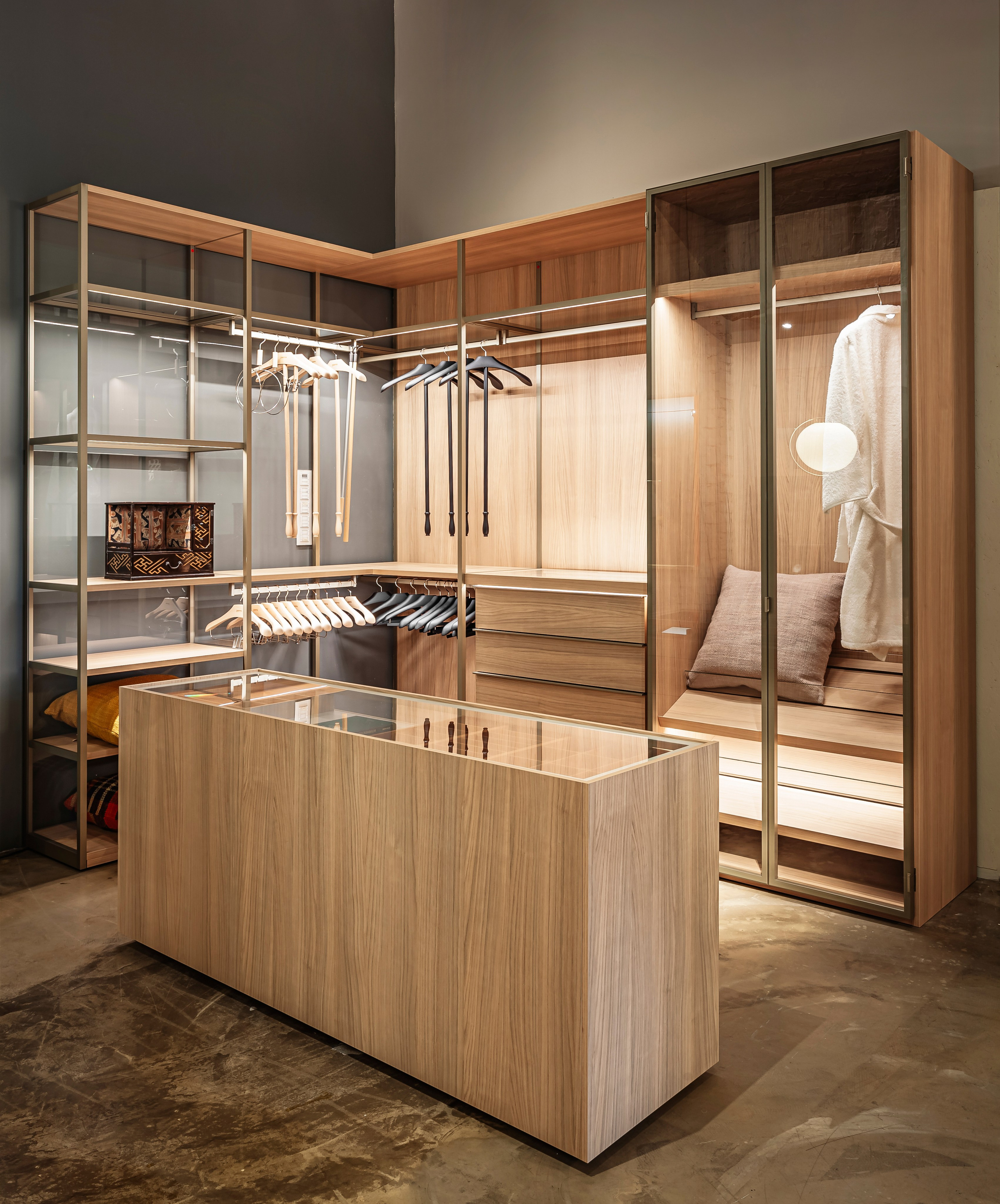 Интерьерные съемки. DIESPERADOSS photo